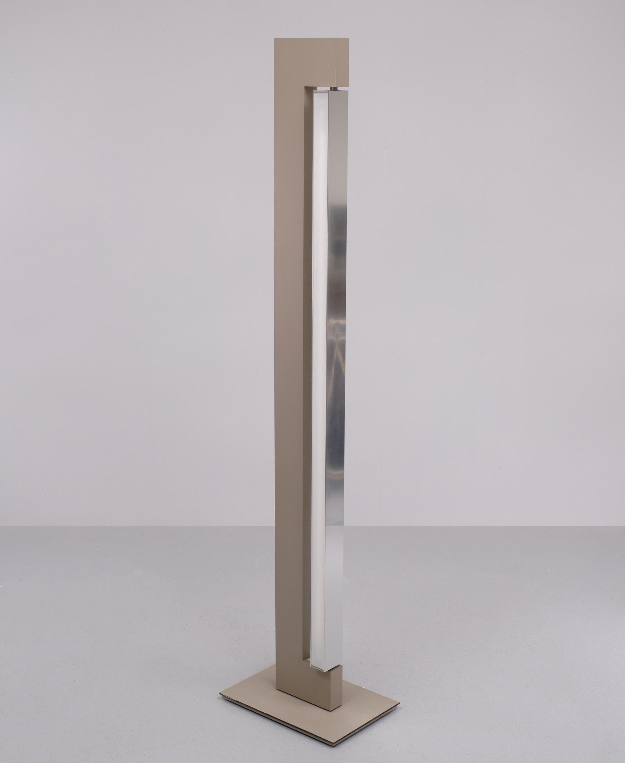 Late 20th Century Rotating Ara floor lamp by Ilaria Marelli  by Italian-Luce 1980s  For Sale