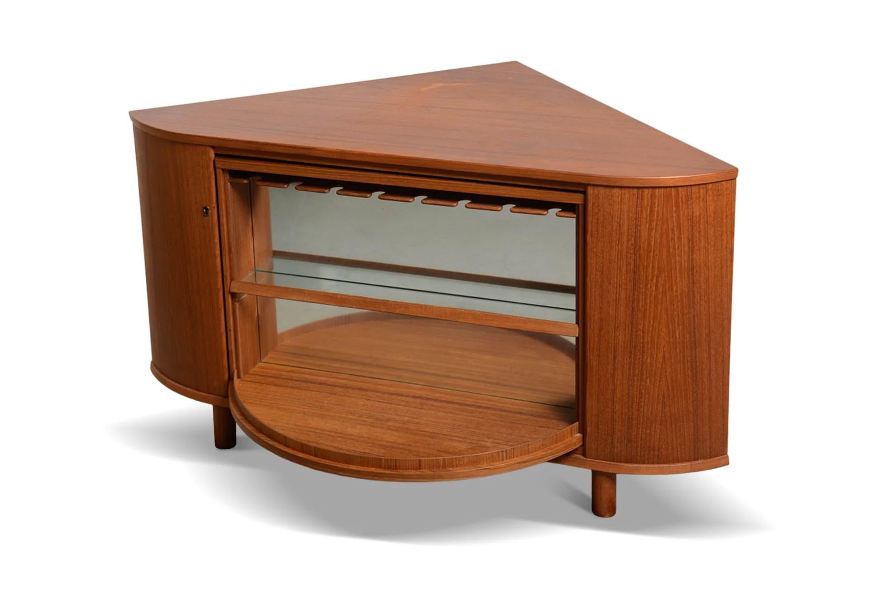 Mid-Century Modern Rotating bookcase / bar cabinet by sola møbelfabrik For Sale