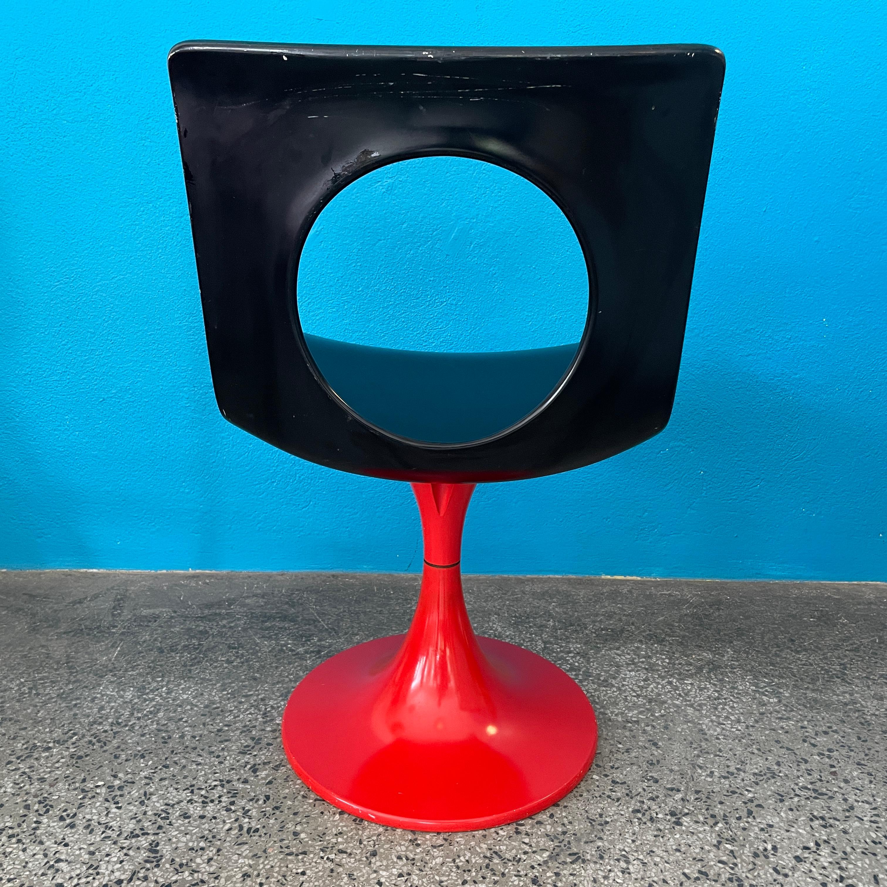 20th Century Rotating Fiberglass Chair By Carl Gustaf Hiort af Ornäs, Finland 1971