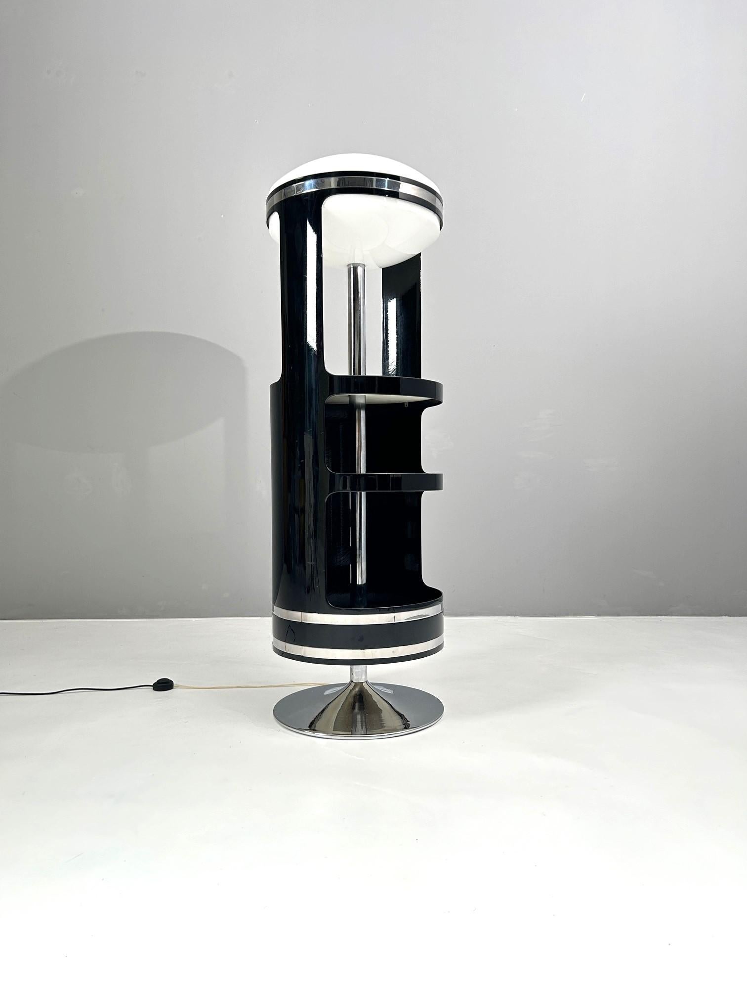 Space Age Rotating, illuminated vintage bar in the style of Joe Colombo, 1970 For Sale