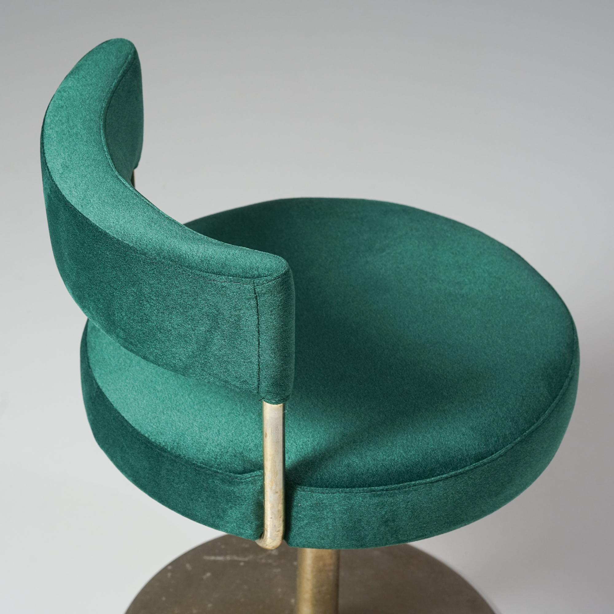 Fauteuils de salon rotatifs, 1970 Bon état - En vente à Helsinki, Uusimaa