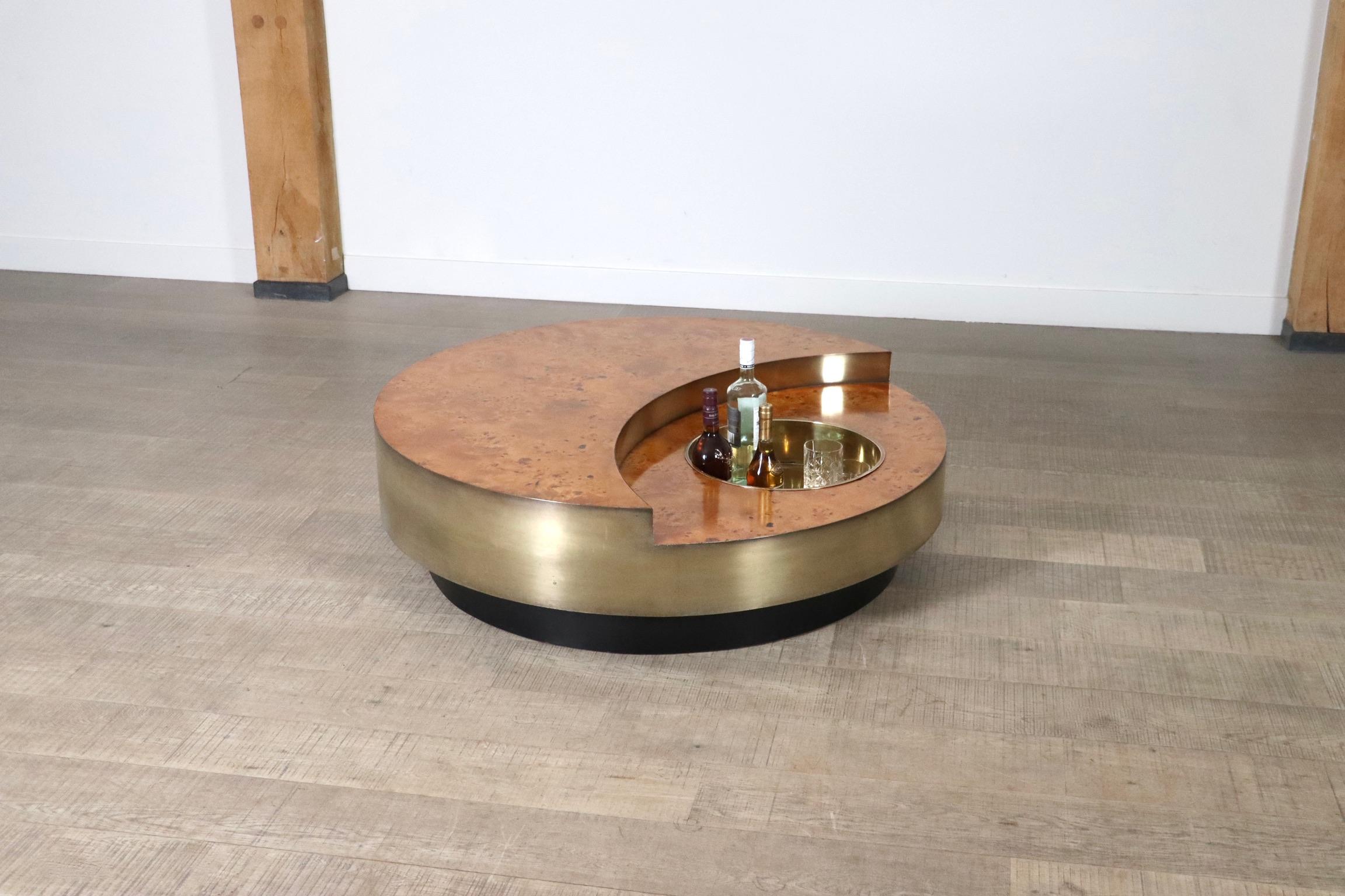 Rotating TRG Coffee Table With Bar By Willy Rizzo, Italy 1970s In Good Condition In ABCOUDE, UT
