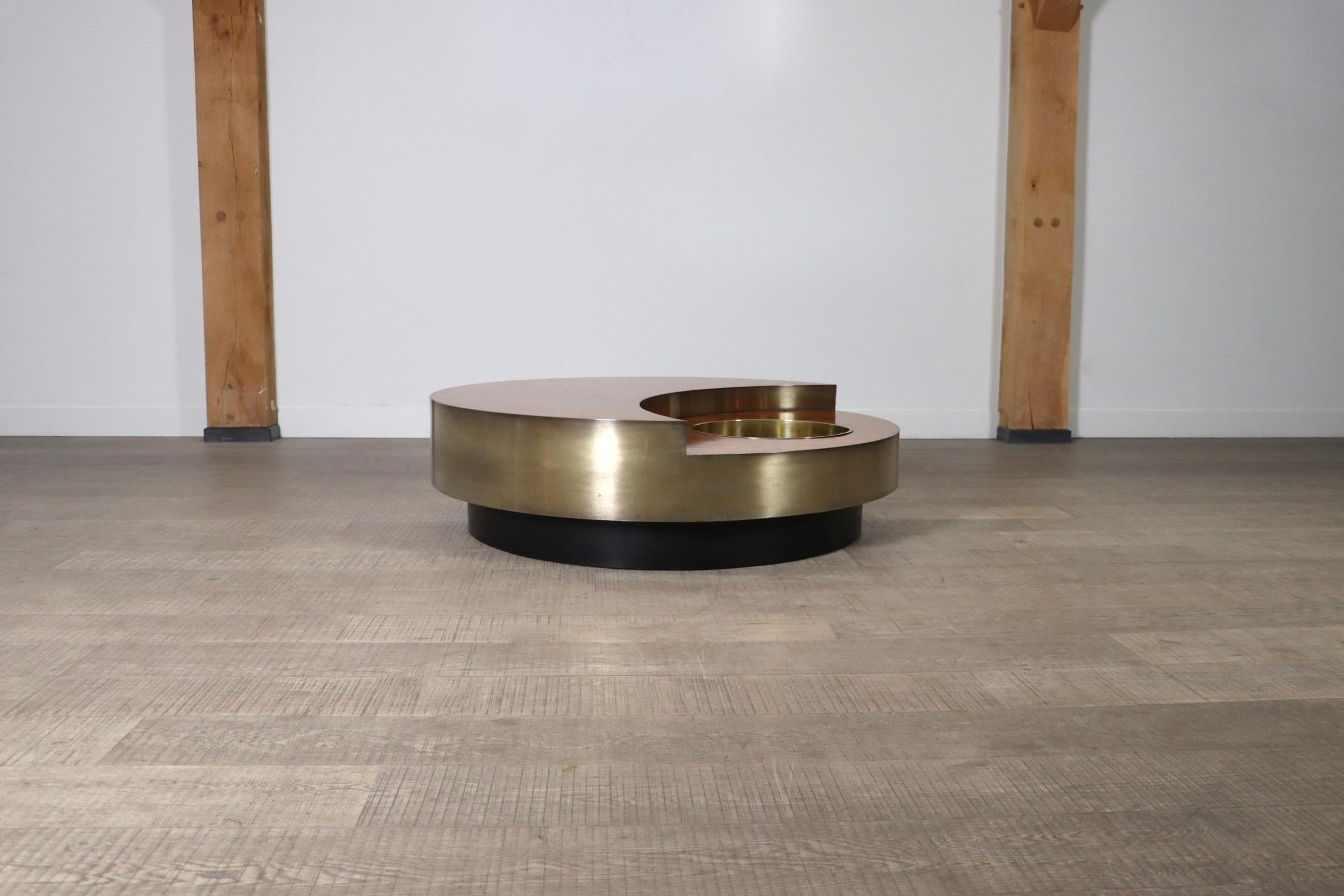 Mid-20th Century Rotating TRG Coffee Table With Bar By Willy Rizzo, Italy 1970s