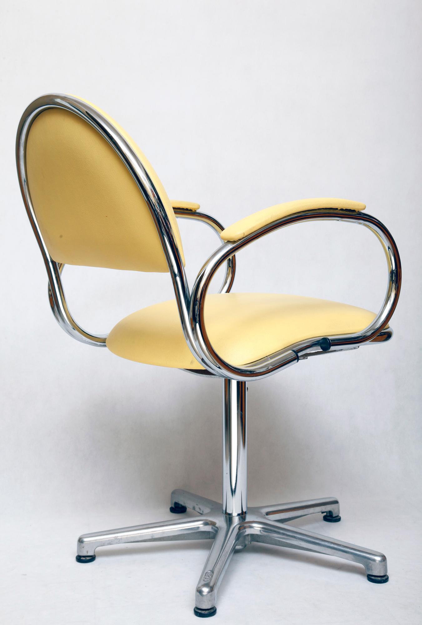 Rotating Yellow Armchair ECA, Space Age, Germany, 1970s In Good Condition For Sale In Warsaw, PL