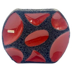 Jarrón redondo rojo y negro Roth Keramic, Alemania Occidental, c.1970