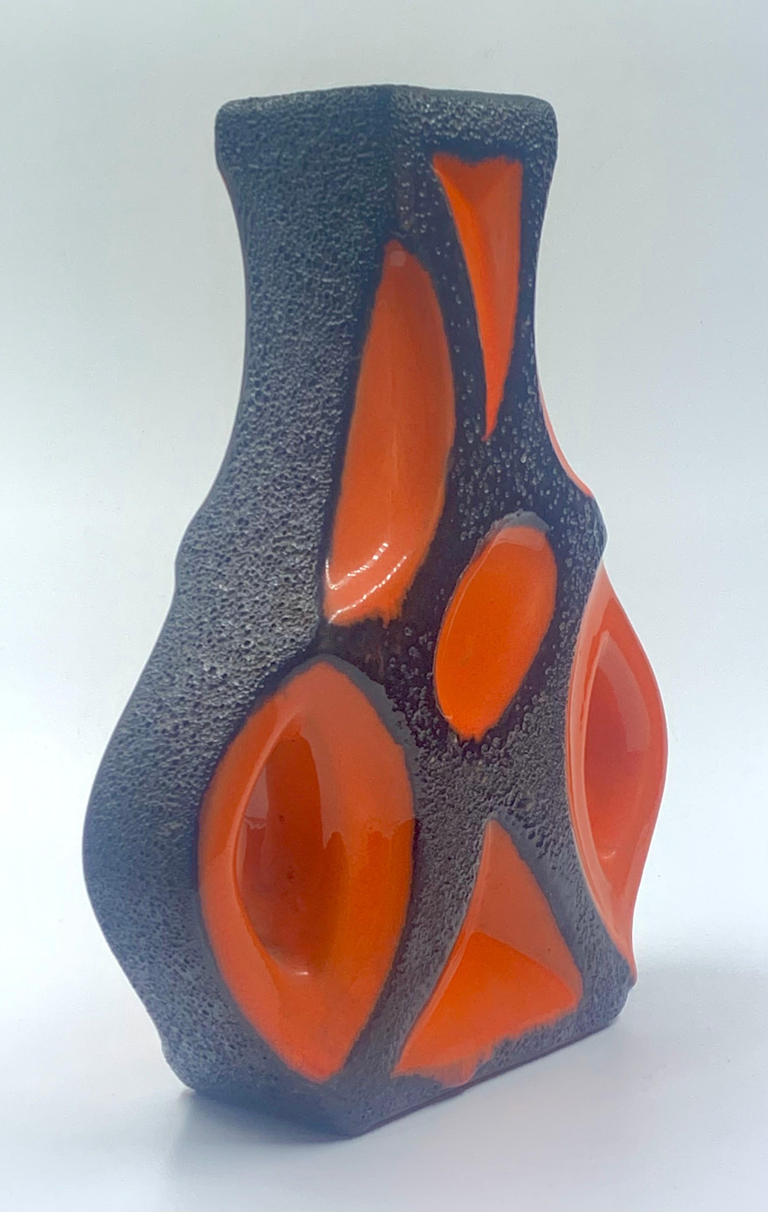 Late 20th Century Roth Keramik Orange and black lava glazed guitar vase, West Germany, c.1970 For Sale