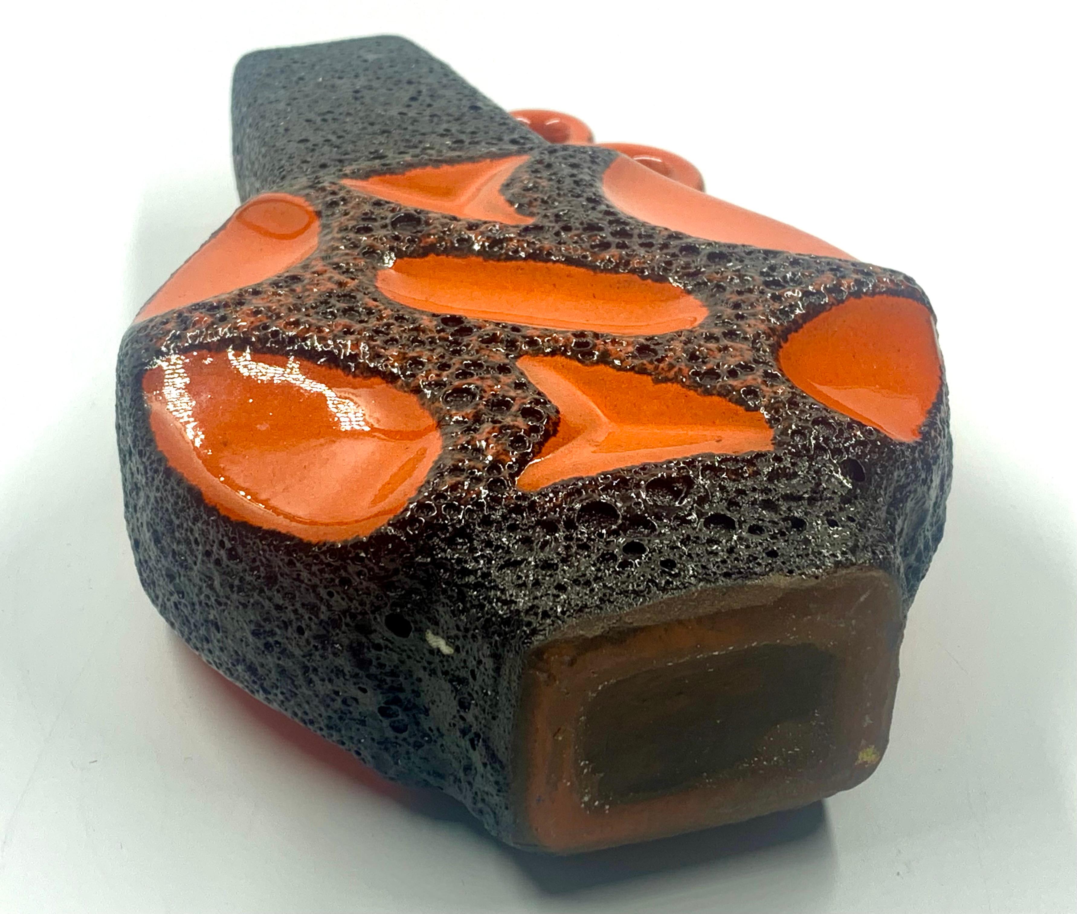 Roth Keramik Jarrón esmaltado en lava naranja y negra, Alemania Occidental, c.1970 en venta 2