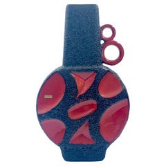 Esmalte de lava rojo y negro Roth Keramik, 41 cm Alemania Occidental, c. 1970.