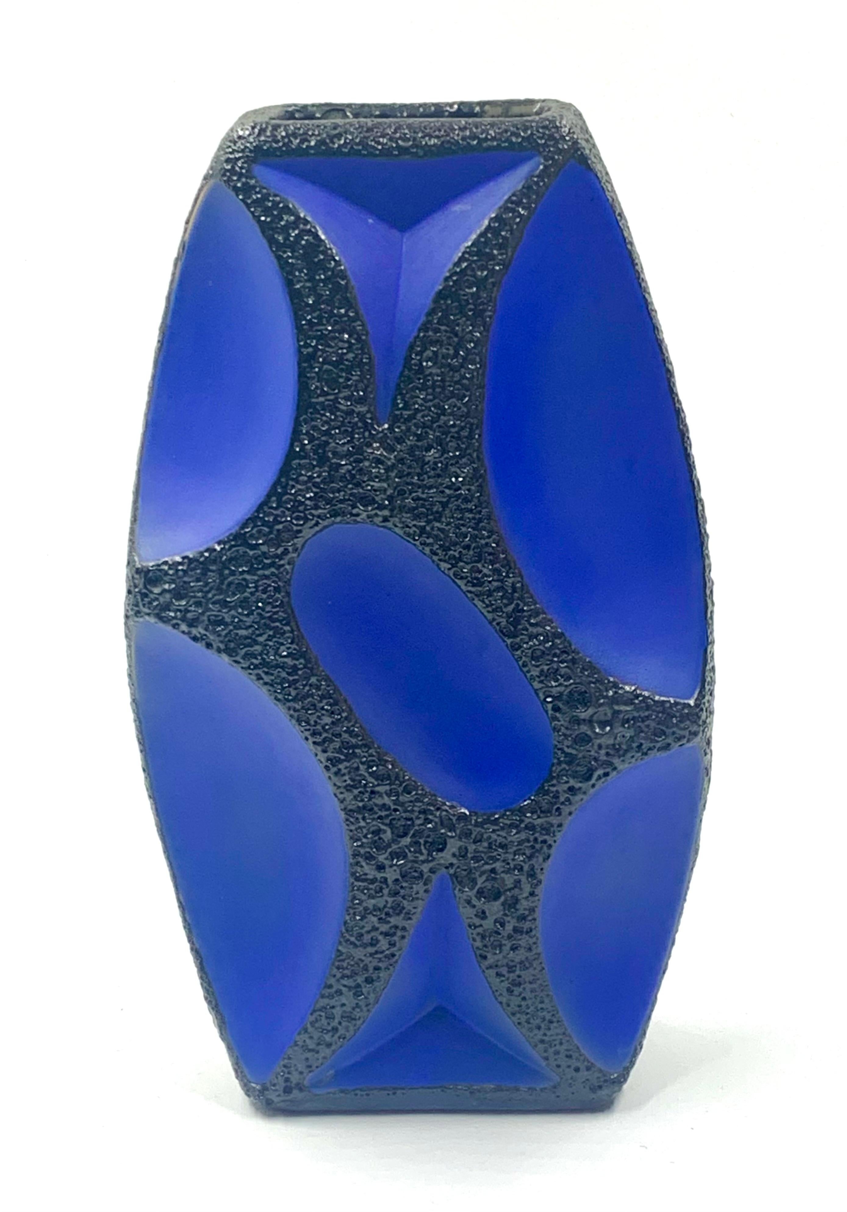 Roth Keramik very rare blue and black lava glazed vase, West Germany, c.1970 In Good Condition In Pymble, NSW