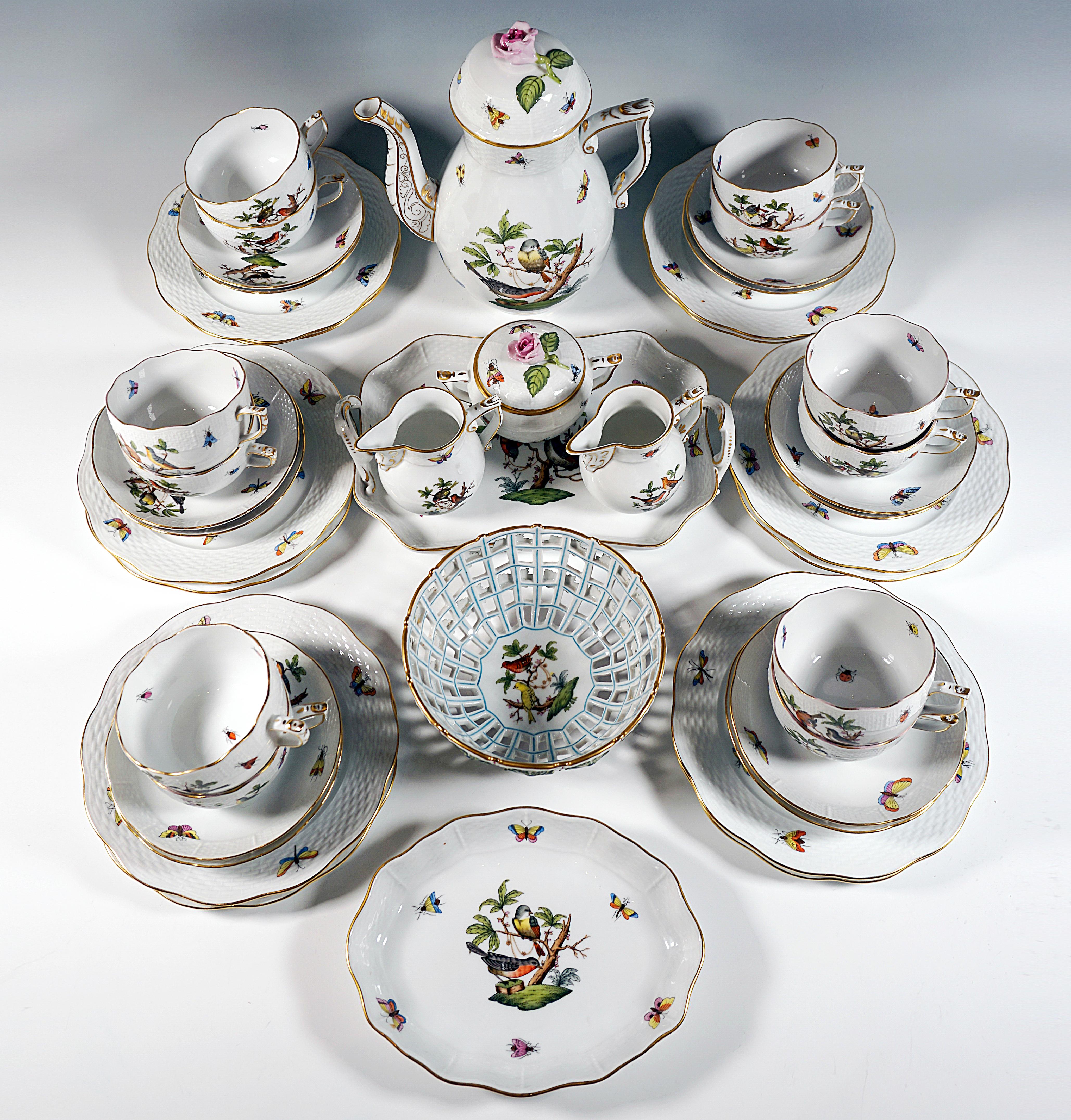 Other Rothschild Oiseaux Coffee & Dessert Set For 12 Persons Herend Hungary, 20th C For Sale