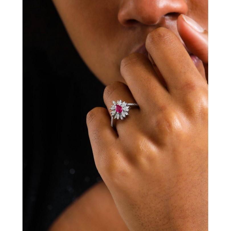 0.87ct Ruby And Diamond Flower Ring For Sale 3