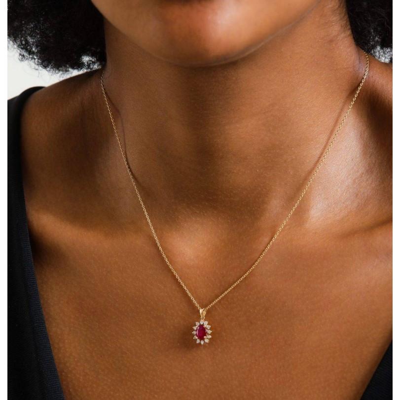 Round Cut 0.98ct Ruby And Diamond Necklace For Sale