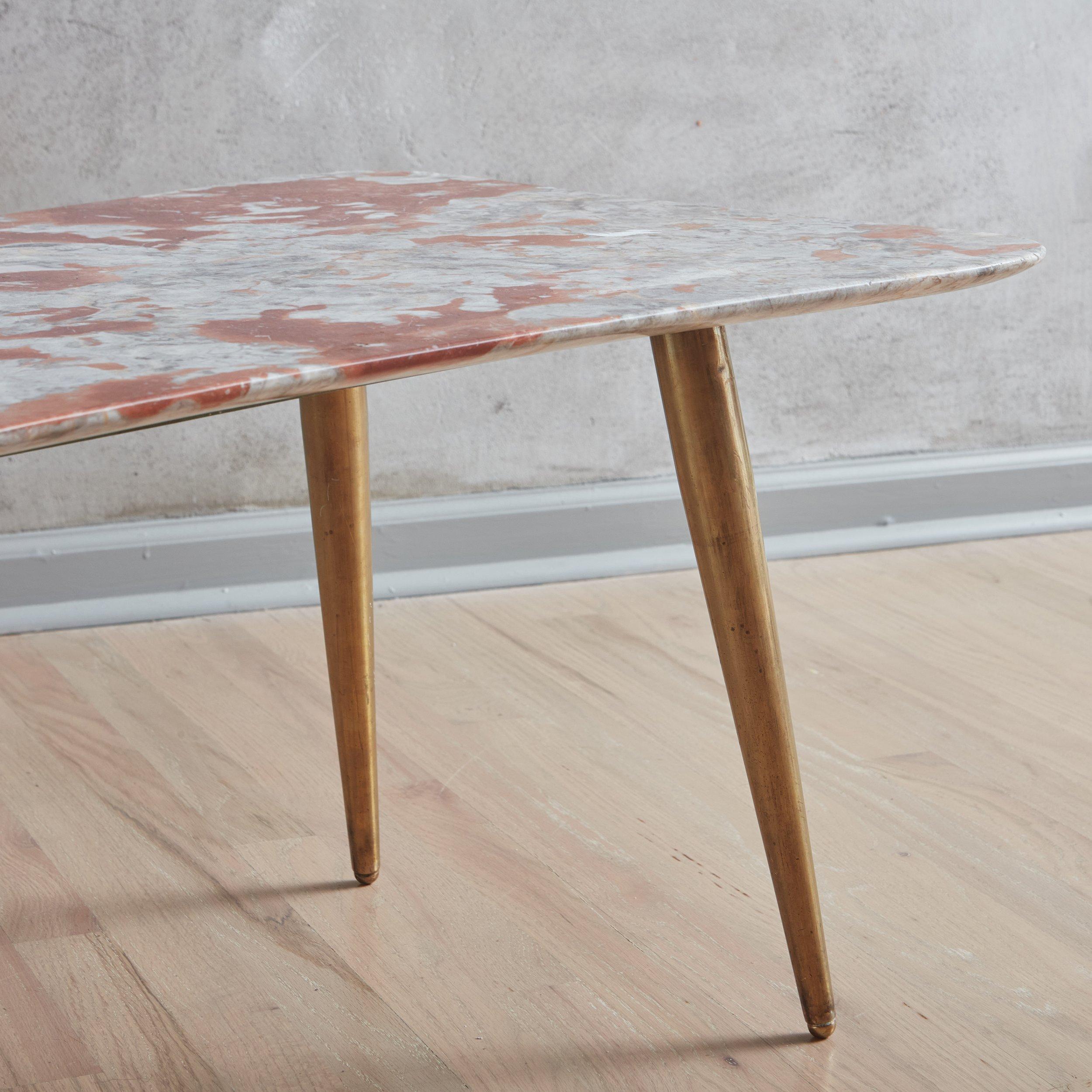 Rouge Languedoc Marble Coffee Table with Tapered Brass Legs, Italy 1950s For Sale 4