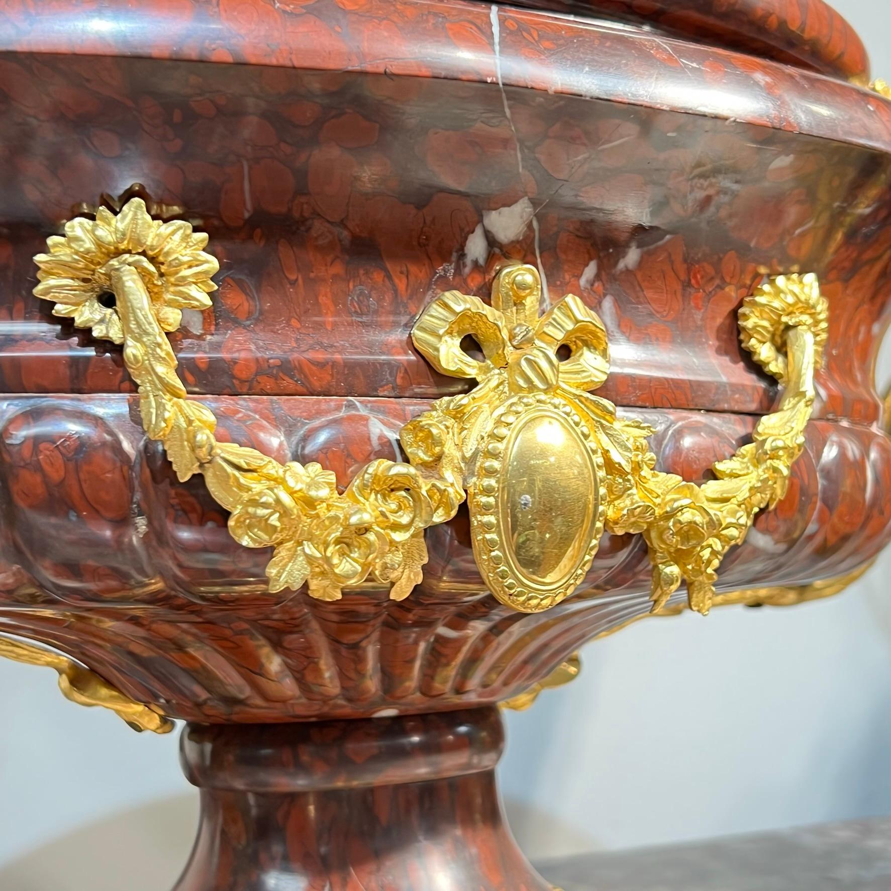 Rouge Marble Centerpiece Bowl and Cover with Gilt Bronze Mounts In Good Condition For Sale In New York, NY