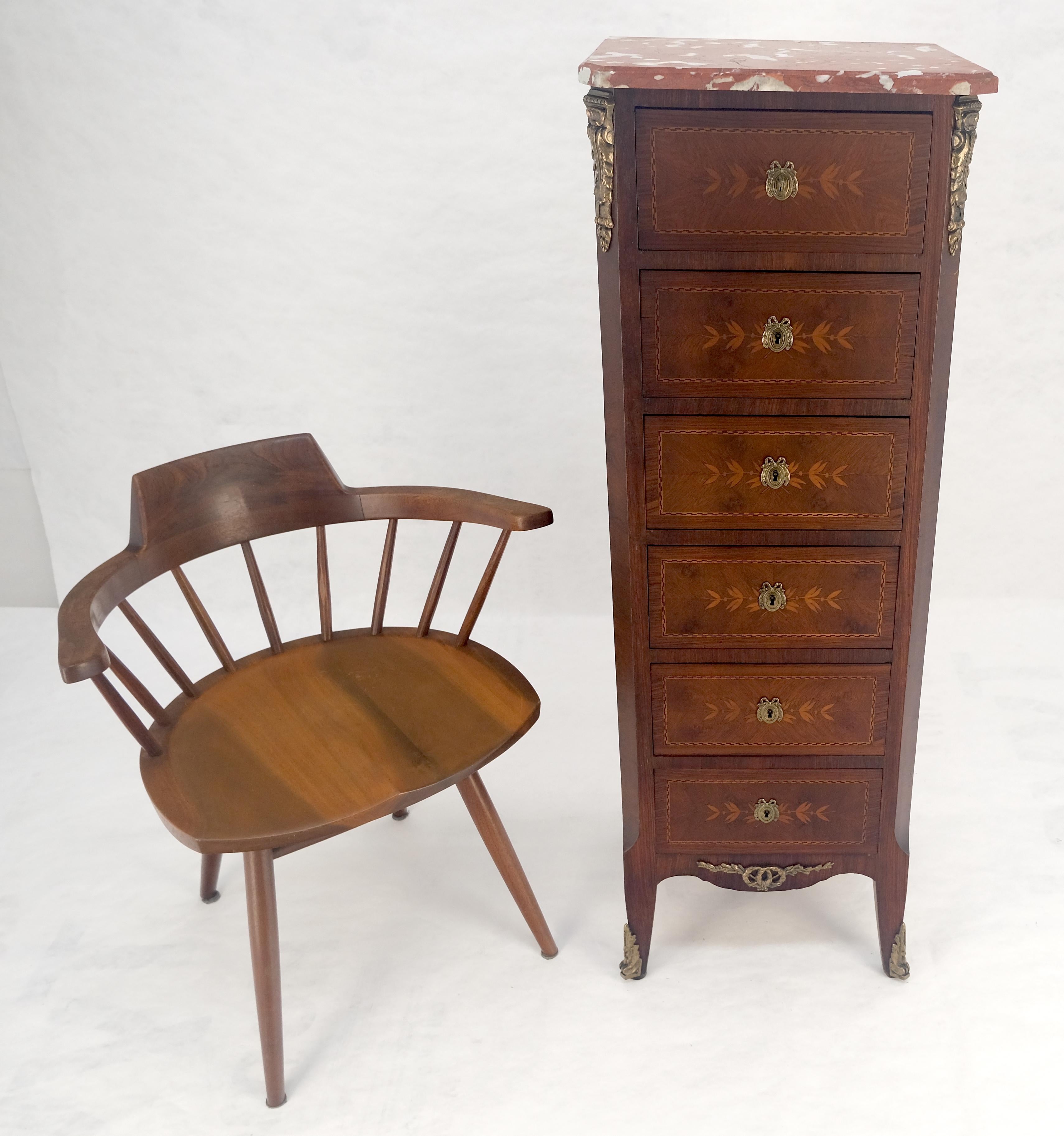 Rouge Marble Top 6 cassetti con code di rondine Cassettone lingerie francese Luigi XV in vendita 4