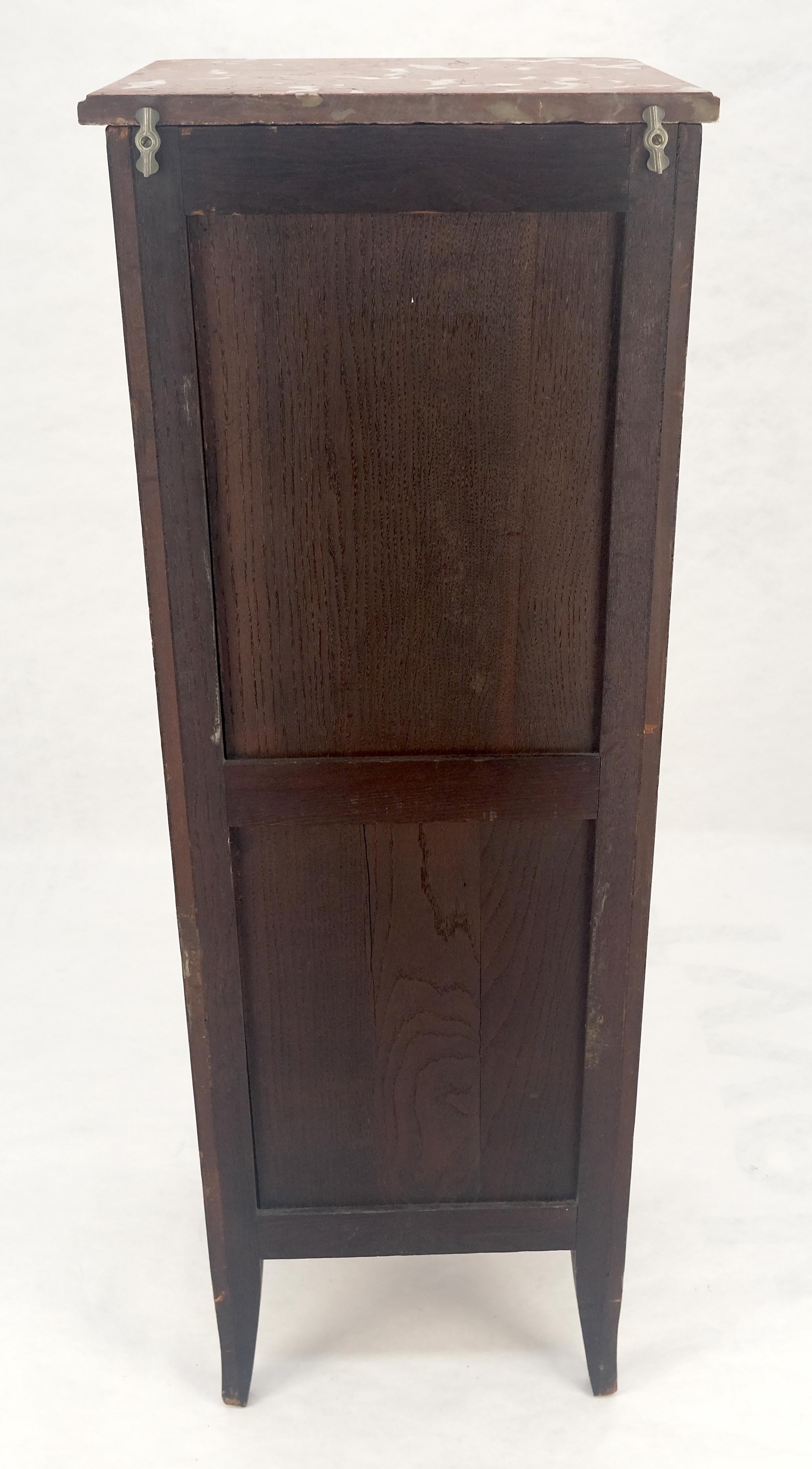 Rouge Marble Top 6 cassetti con code di rondine Cassettone lingerie francese Luigi XV in vendita 10