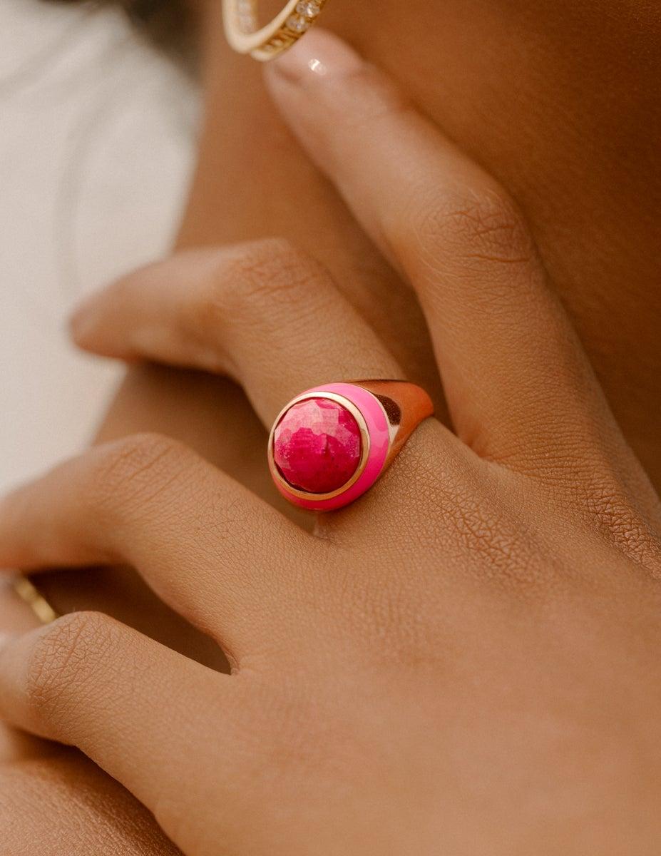 For Sale:  Rouge Pink Enamel Ring with Cabochon Opaque Ruby in Rose Gold 2