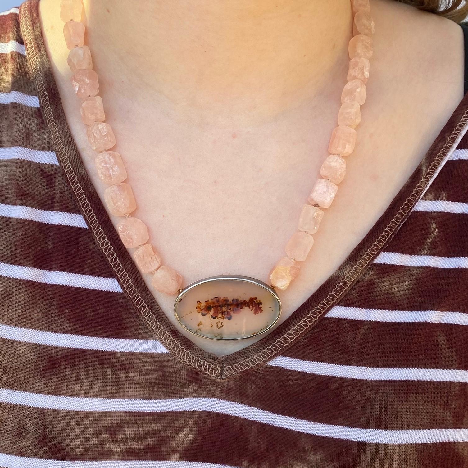 Rough Cut Morganite Necklace with an Agate Clasp For Sale 1