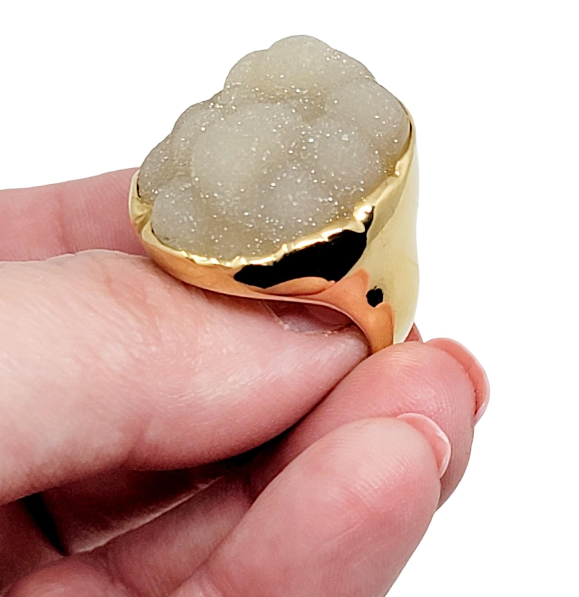 Rough Cut Opaque Gray Botryoidal Agate Cocktail Ring 18 Karat Yellow Gold 6.75 For Sale 6