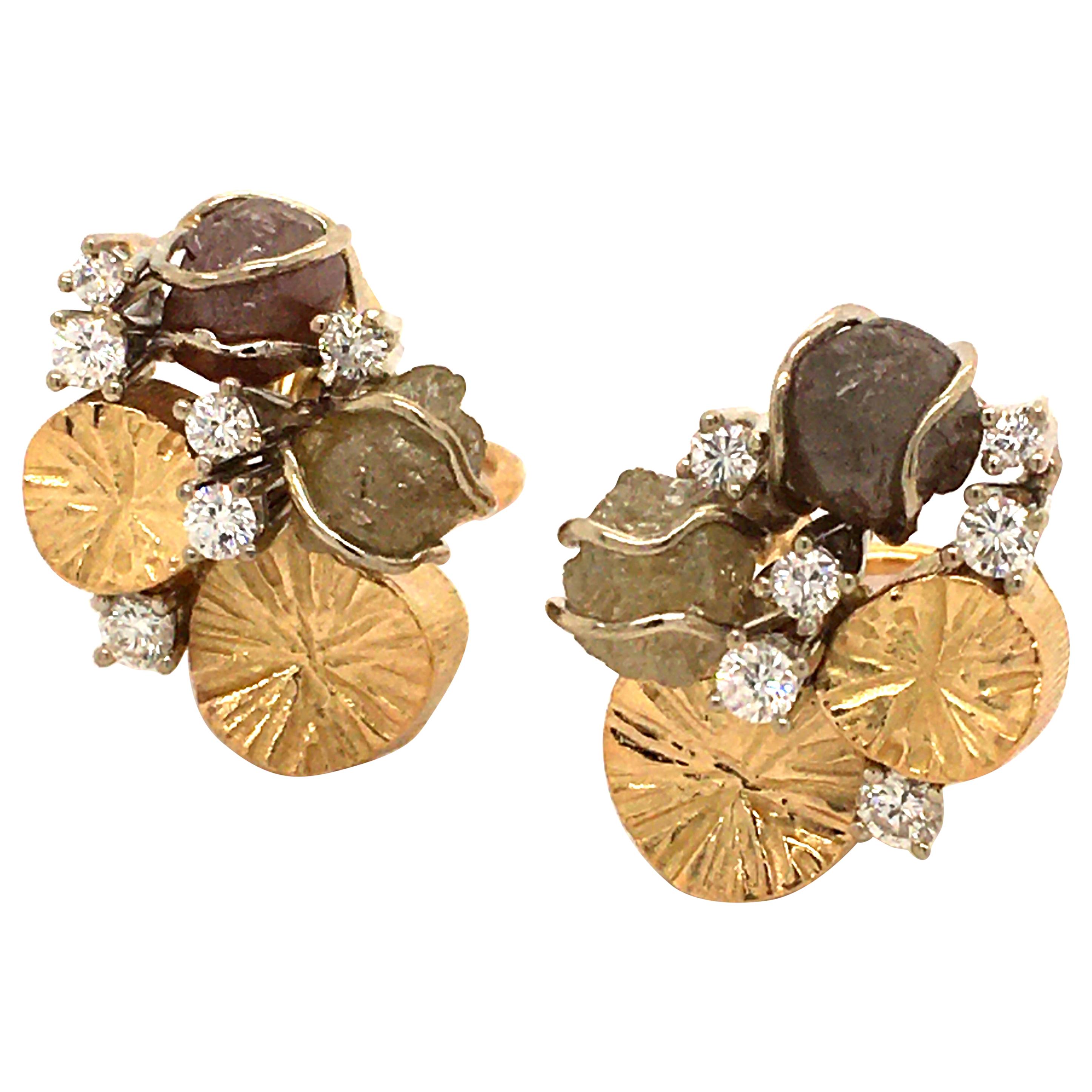 Rough Diamond and Brilliant Earrings in 18 Karat Yellow Gold