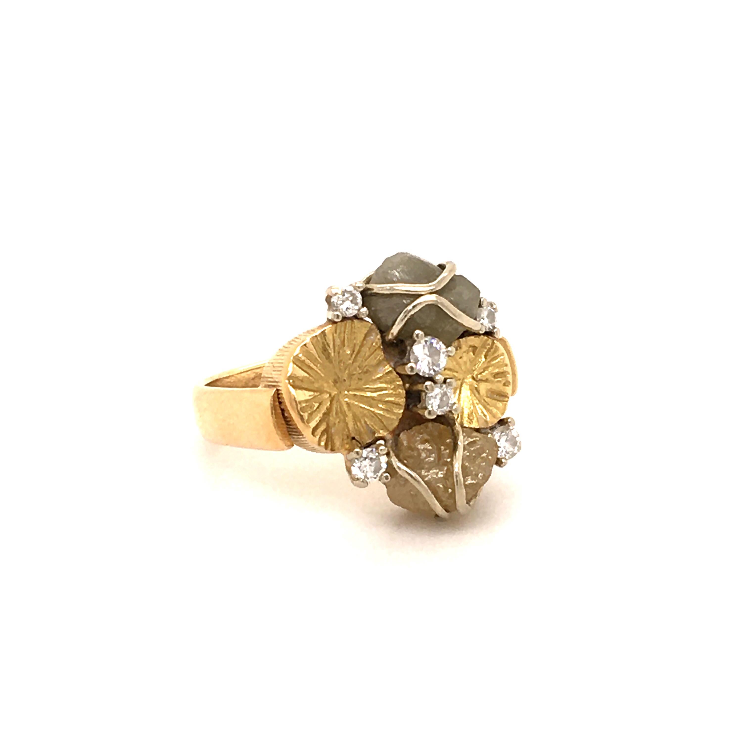 Modern Rough Diamond and Brilliant Ring in 18 Karat Gold