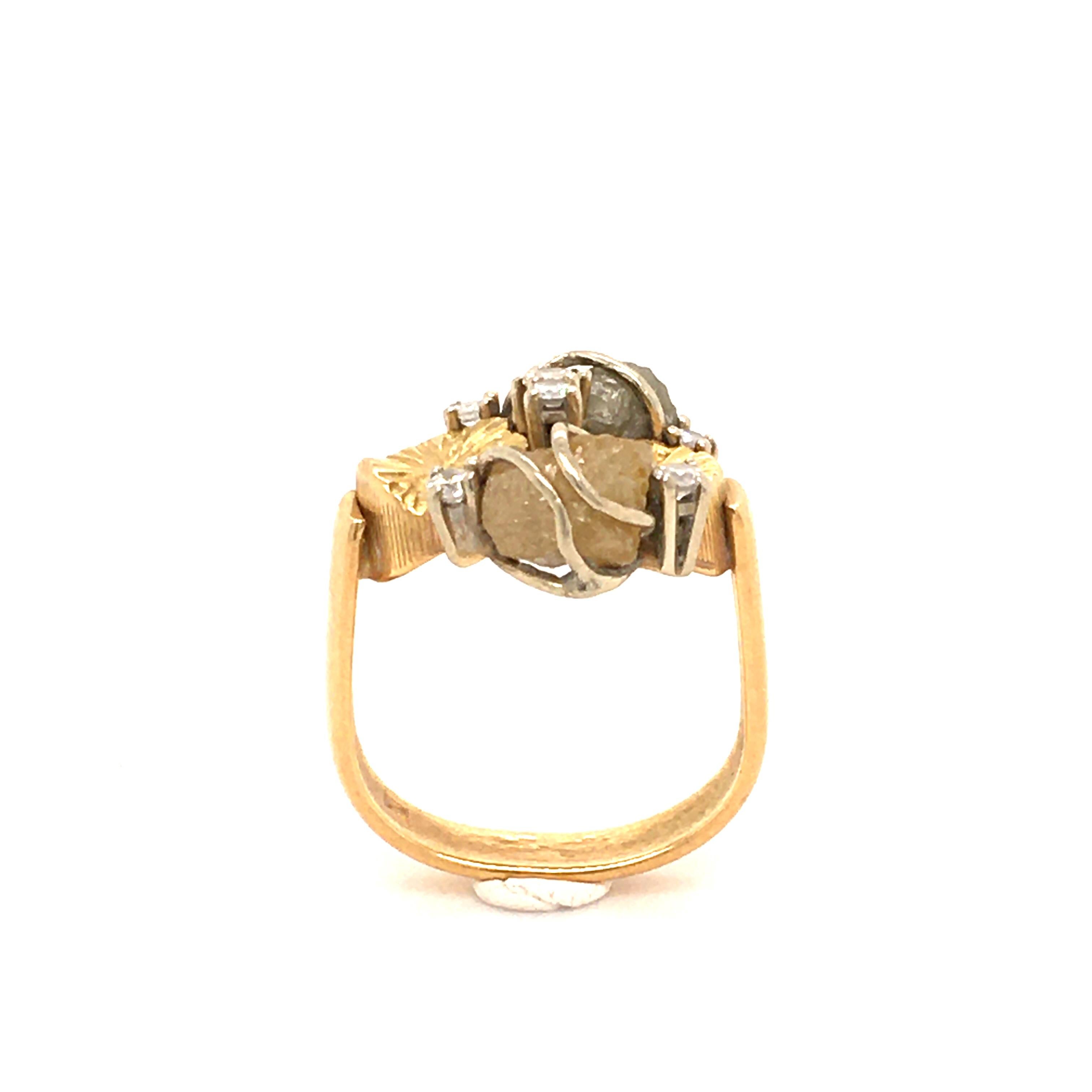 Rough Diamond and Brilliant Ring in 18 Karat Gold 1