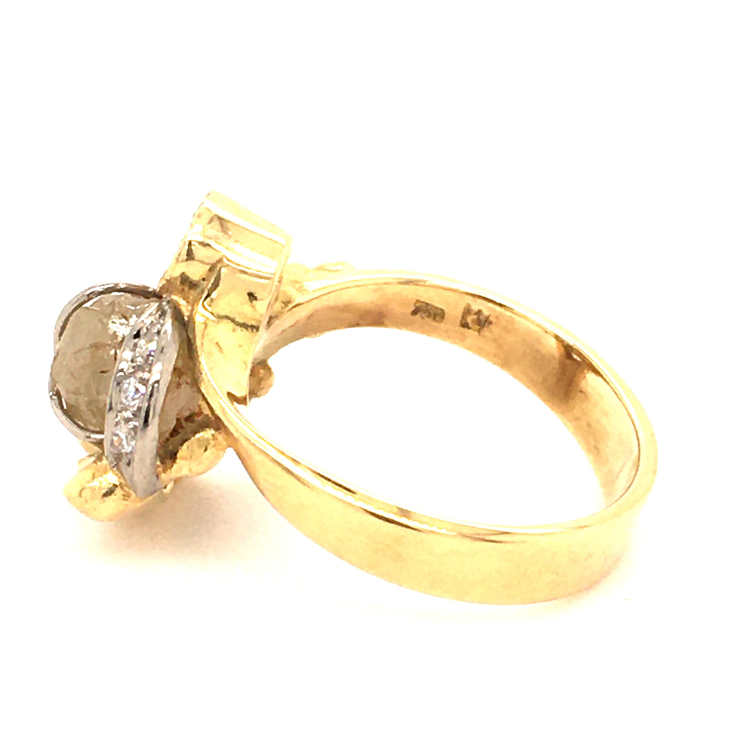 Rough Diamond and Brilliant Ring in 18 Karat Gold 2