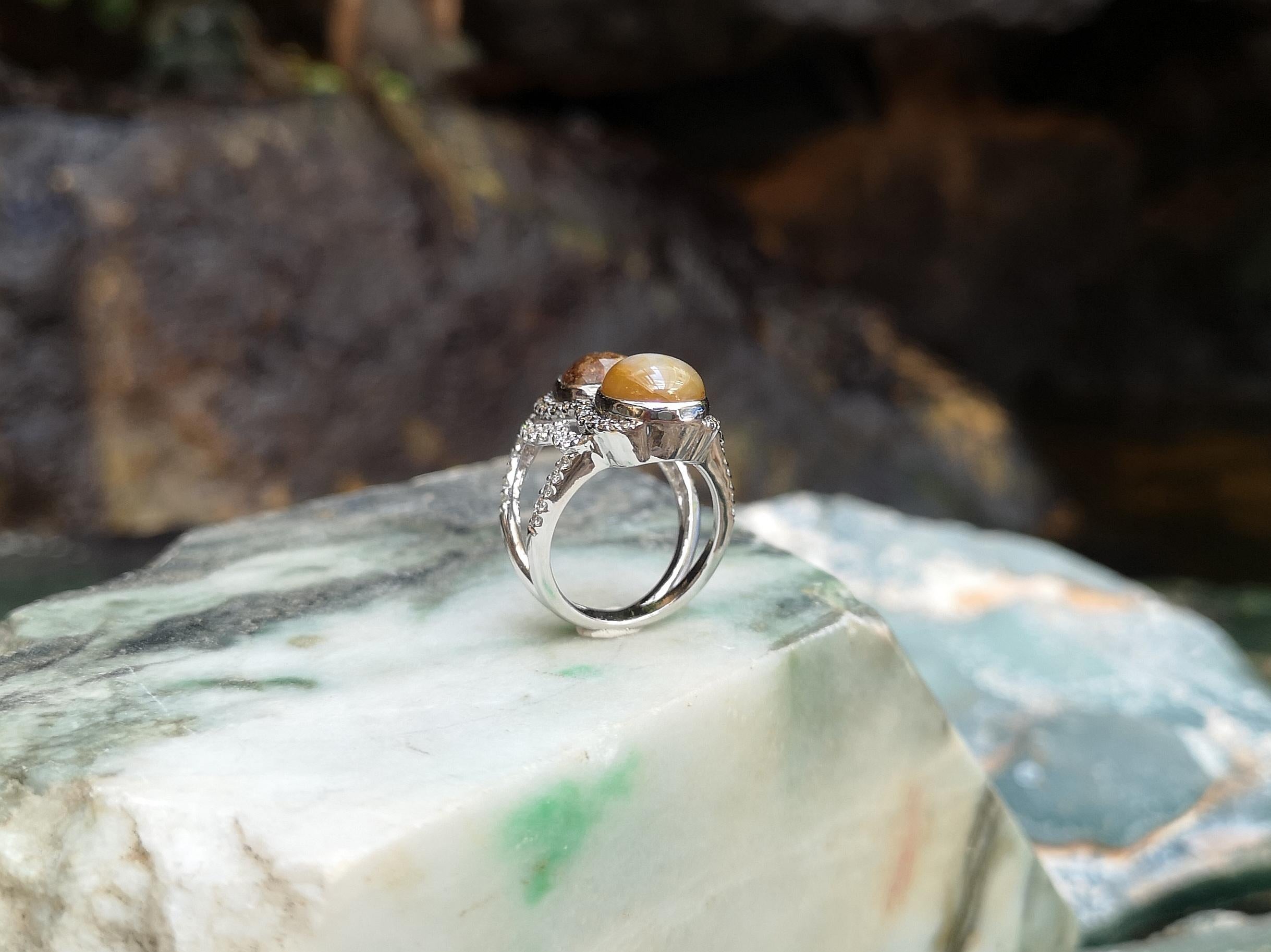 Rough Diamond, Yellow Star Sapphire and Diamond Ring Set in 18 Karat White Gold For Sale 4