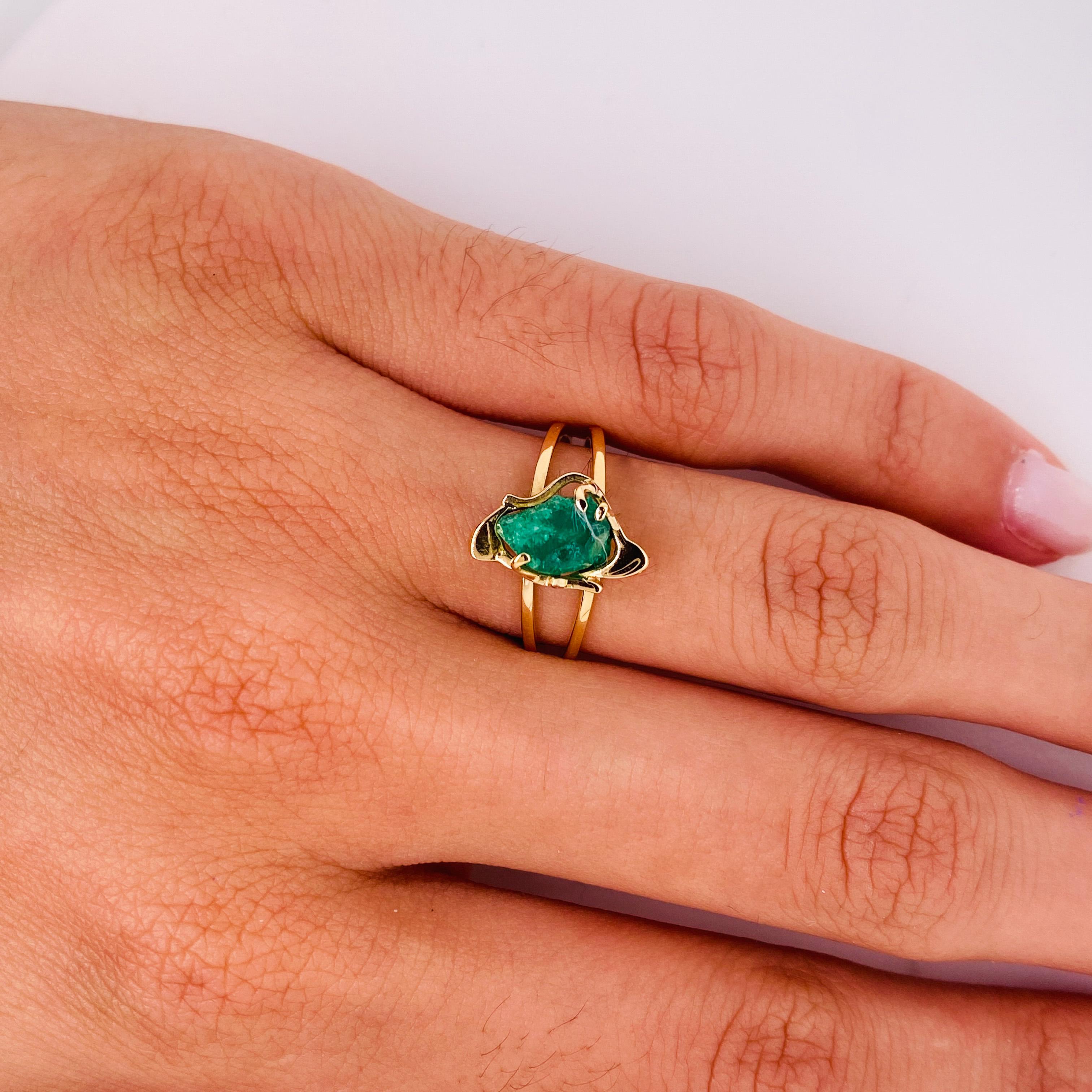 Roher Smaragd-Ring 14 Karat geteilter Ring Gelbgold Gr. 4,75 (Rohschliff)