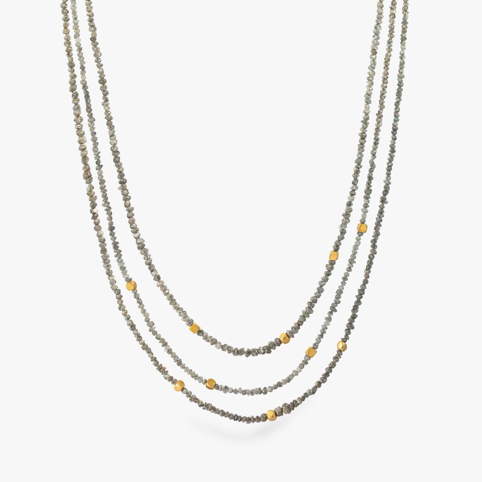 Collier de diamants gris bruts avec or 18 carats Pour femmes en vente