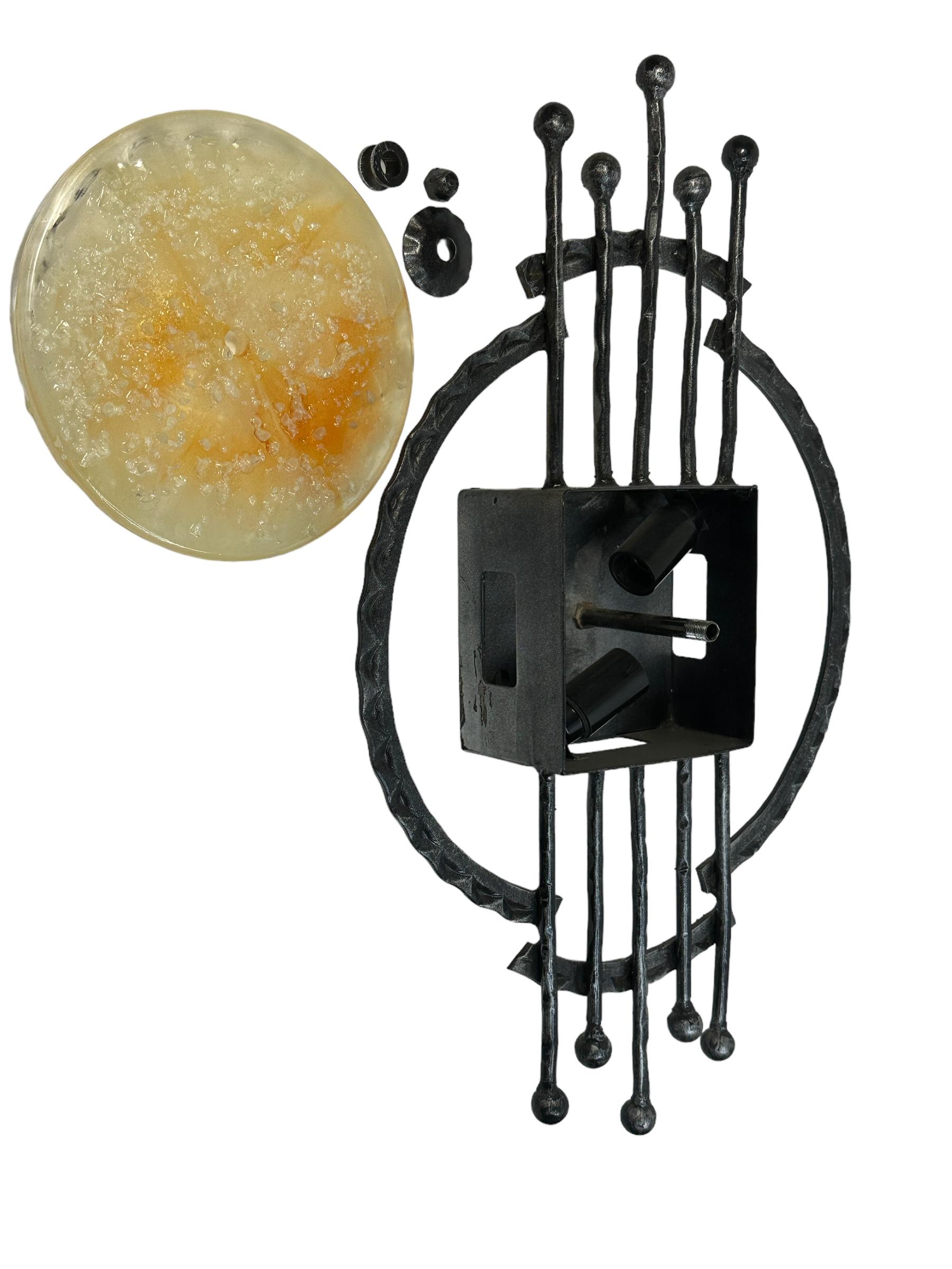 Rough Iron Brutalist Wall Light by Tom Ahlström & Hans Ehrlich, Germany 1960s For Sale 3