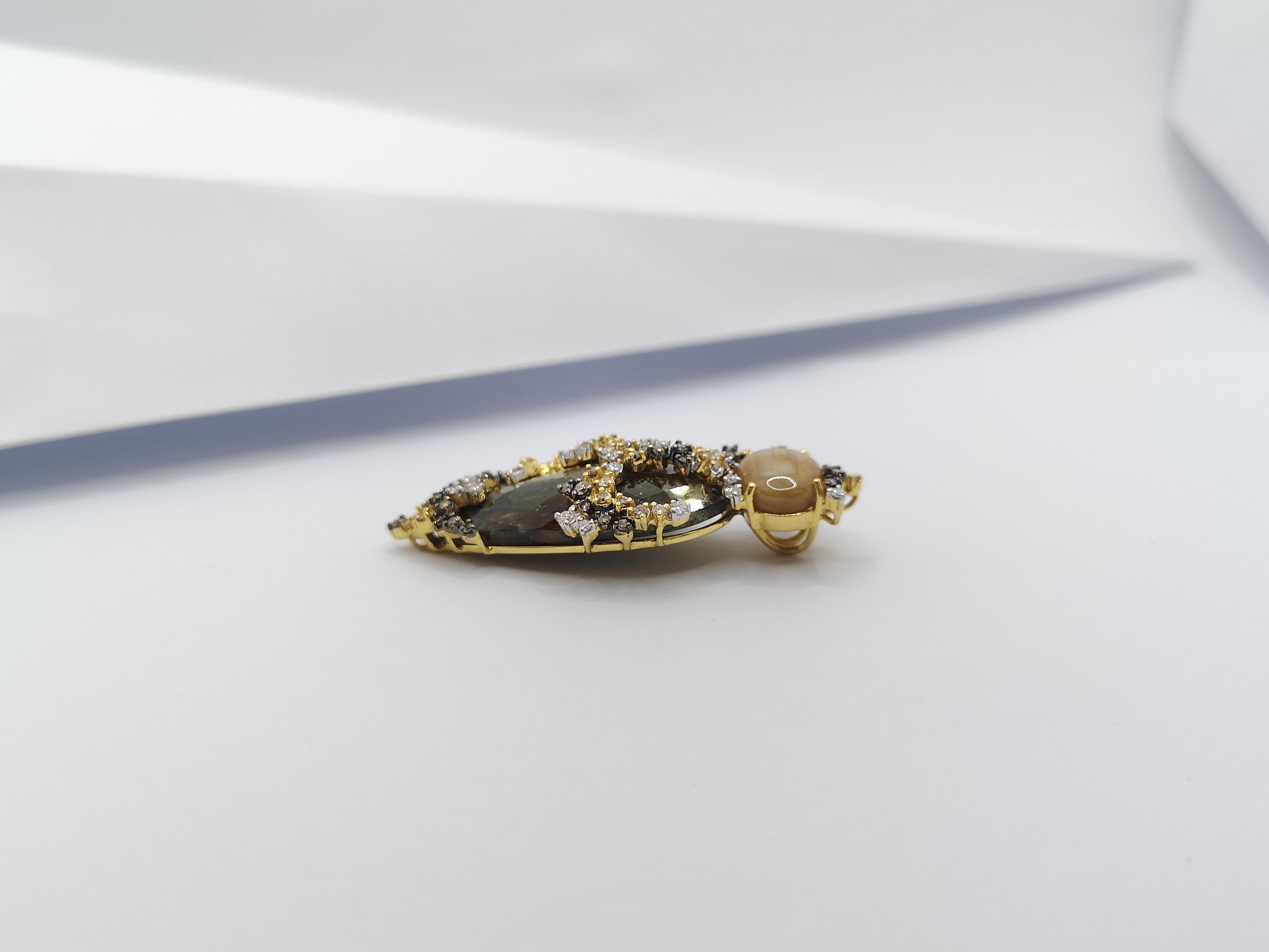 Rough Sapphire, Yellow Star Sapphire, Brown Diamond Pendant Set in 18 Karat Gold In New Condition For Sale In Bangkok, TH