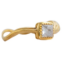 Bague en or 18k avec diamant brut non taillé