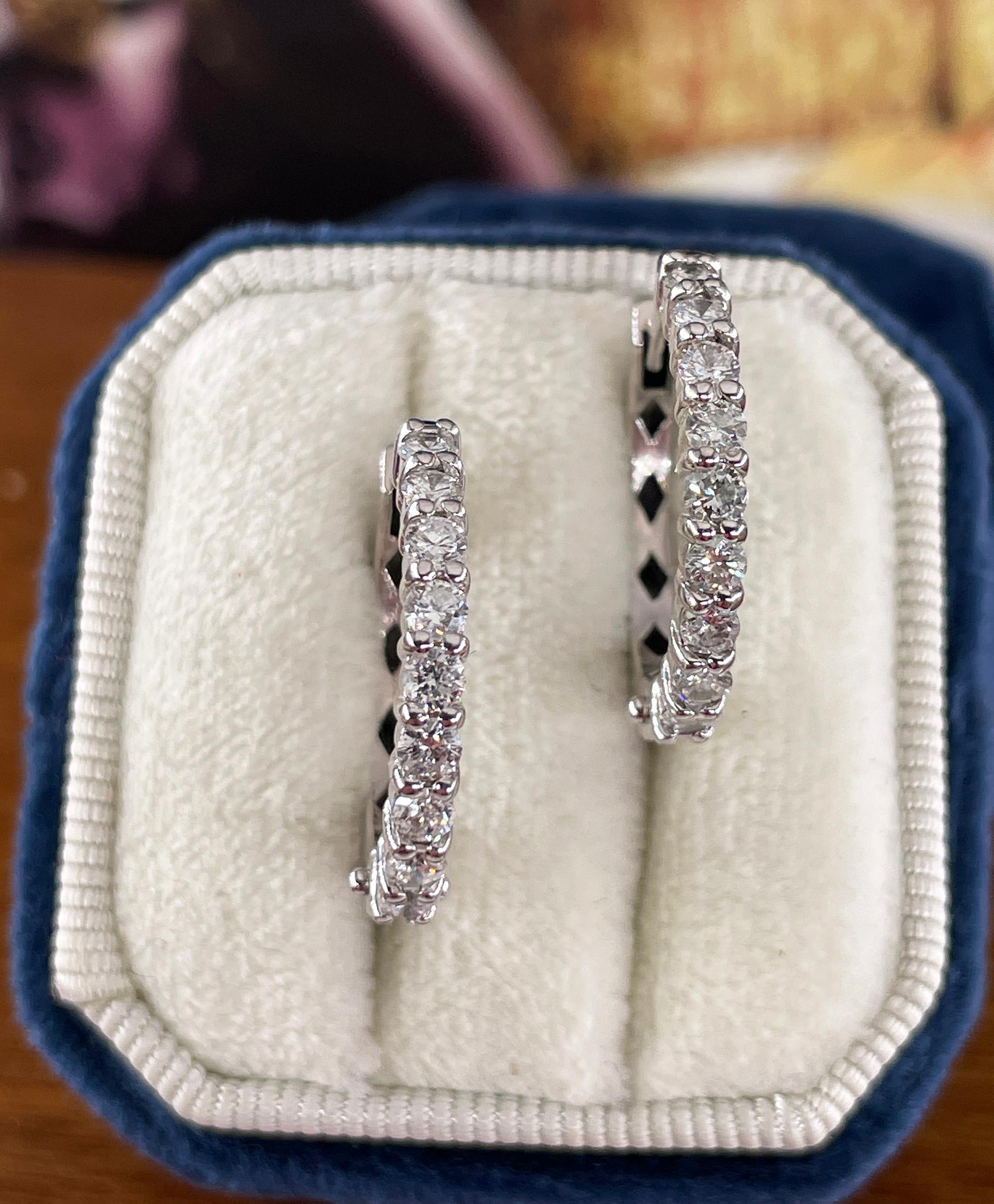 Round 1.10ctw Natural Diamonds 22mm Estate 14k White Gold Hoop Earrings For Sale 1