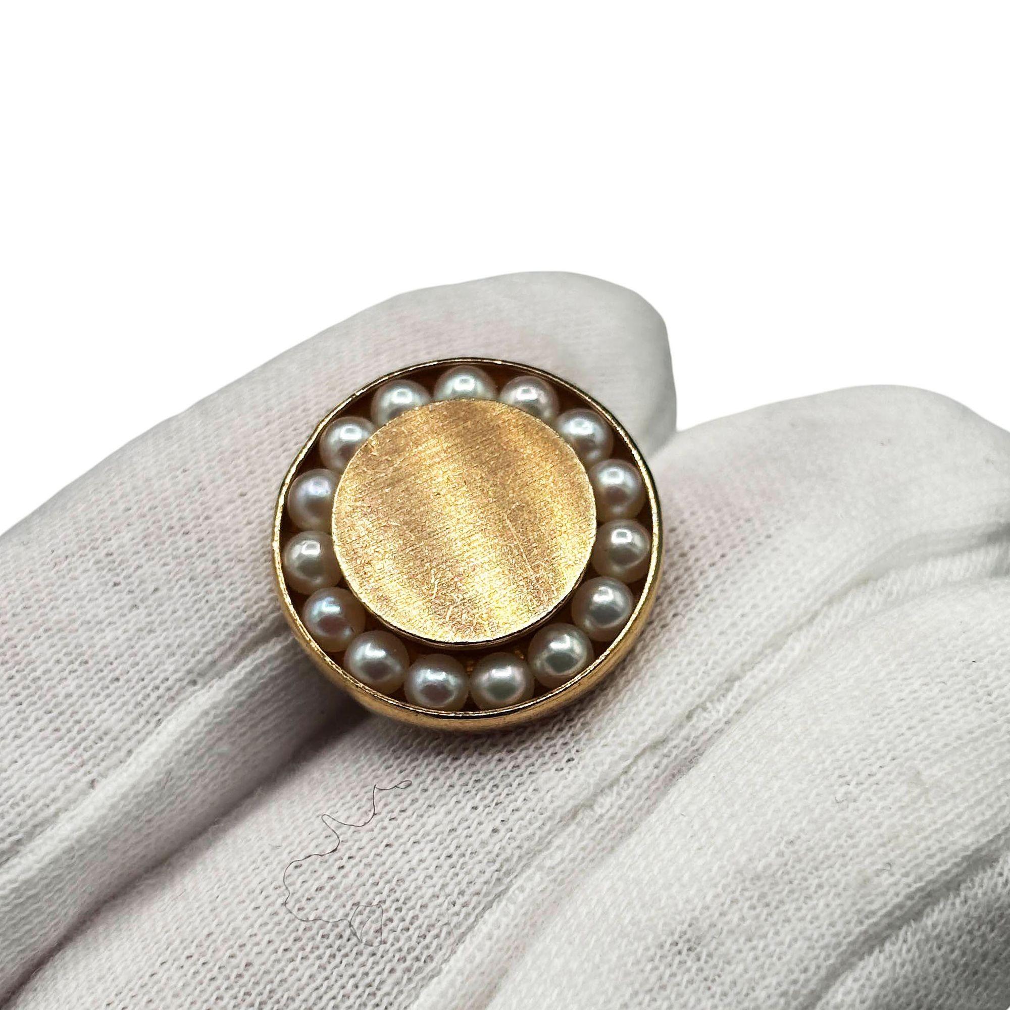 Boutons de manchette en perles rondes de 14 carats avec fermoir à boucle et épingle à revers en vente 1