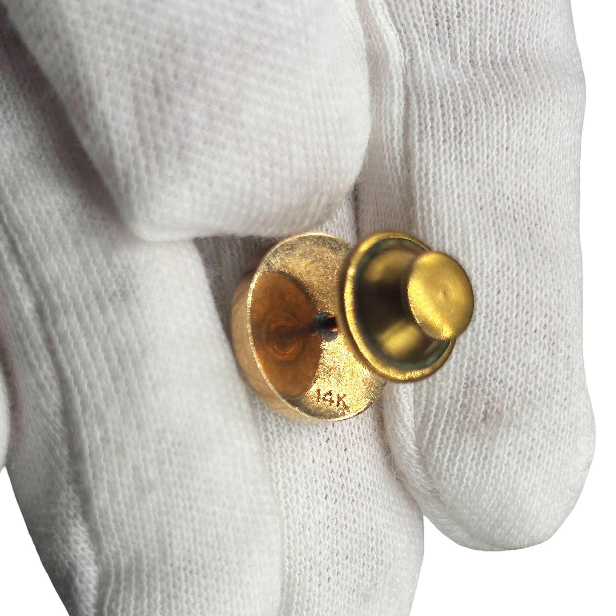 Boutons de manchette en perles rondes de 14 carats avec fermoir à boucle et épingle à revers en vente 2