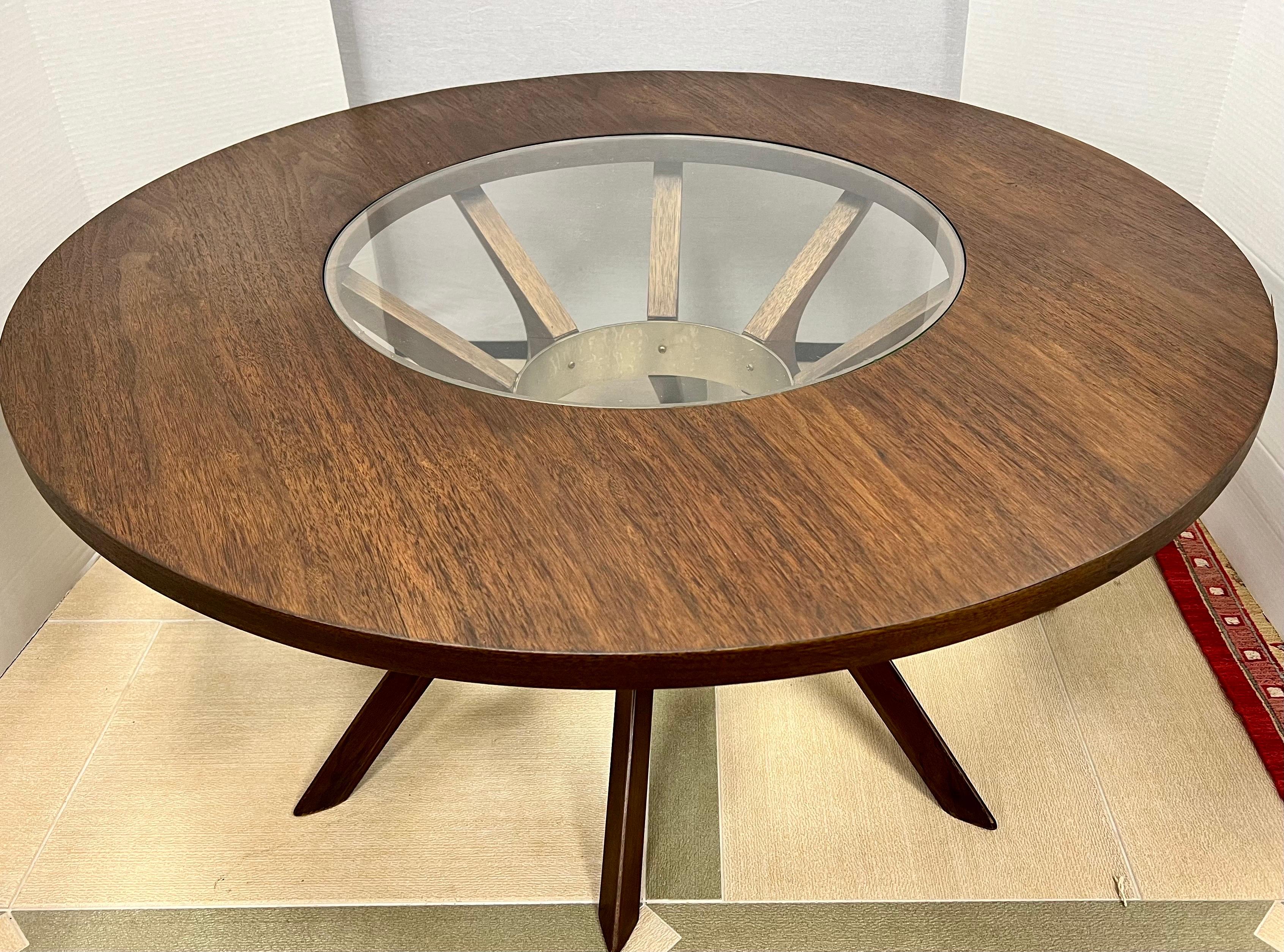 American Broyhill Brasilia Round Cocktail Coffee Table in Style of Oscar Niemeyer