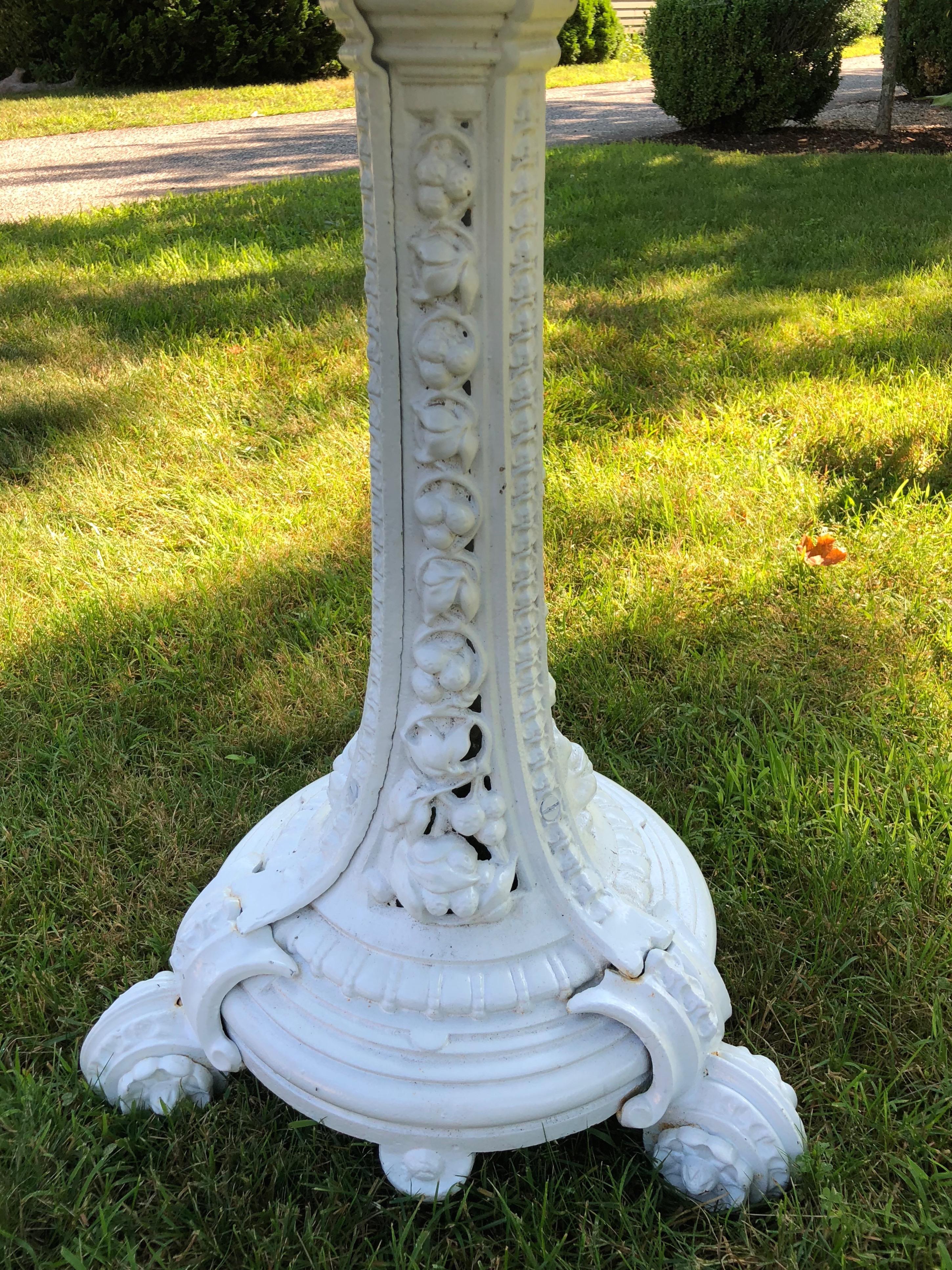 Victorian Round 19th C Coalbrookdale Cast Iron Table Base with Replaced Aluminum Top
