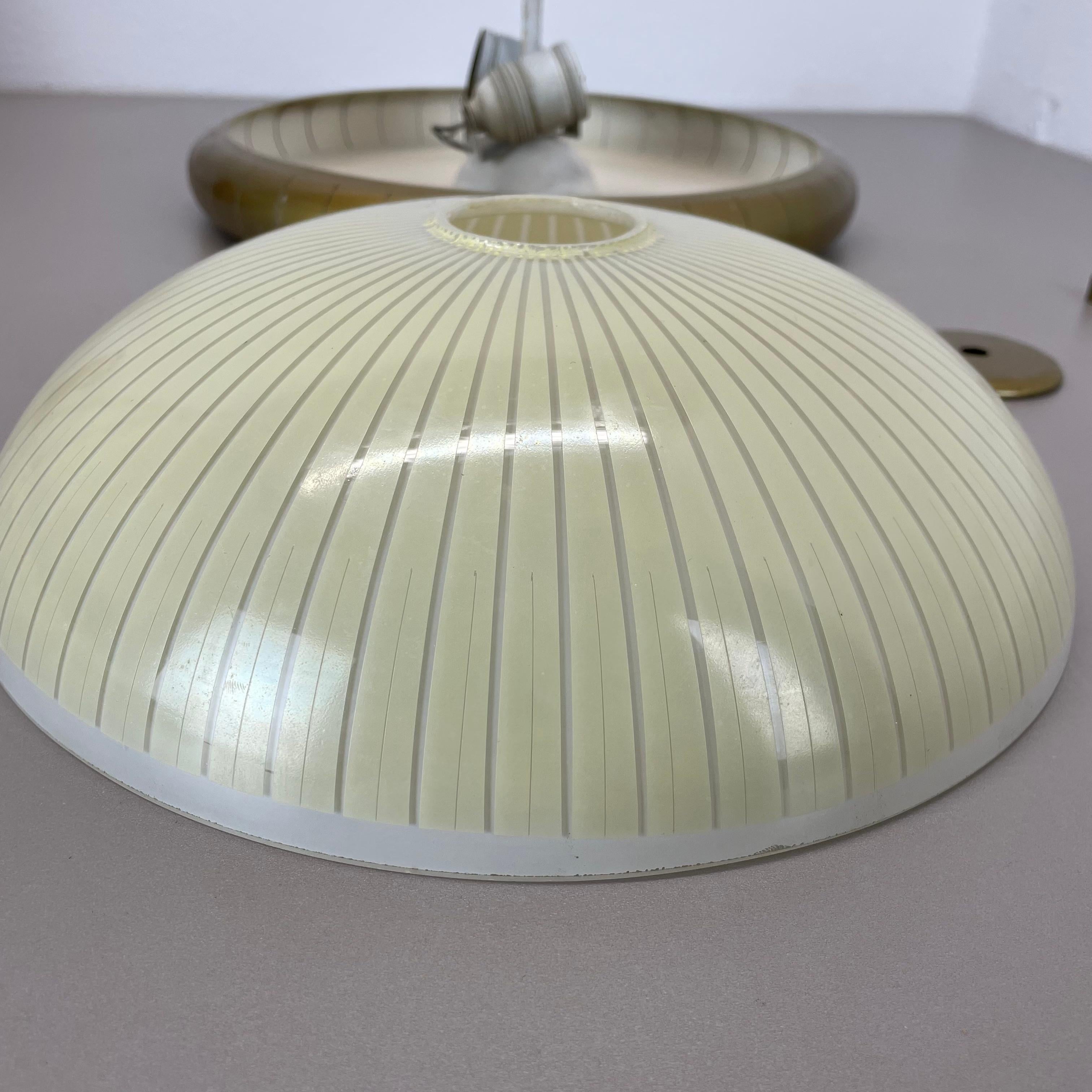 round 36cm metal Gino Sarfatti Style wall Ceiling Light Flushmount, Italy 1950s For Sale 6
