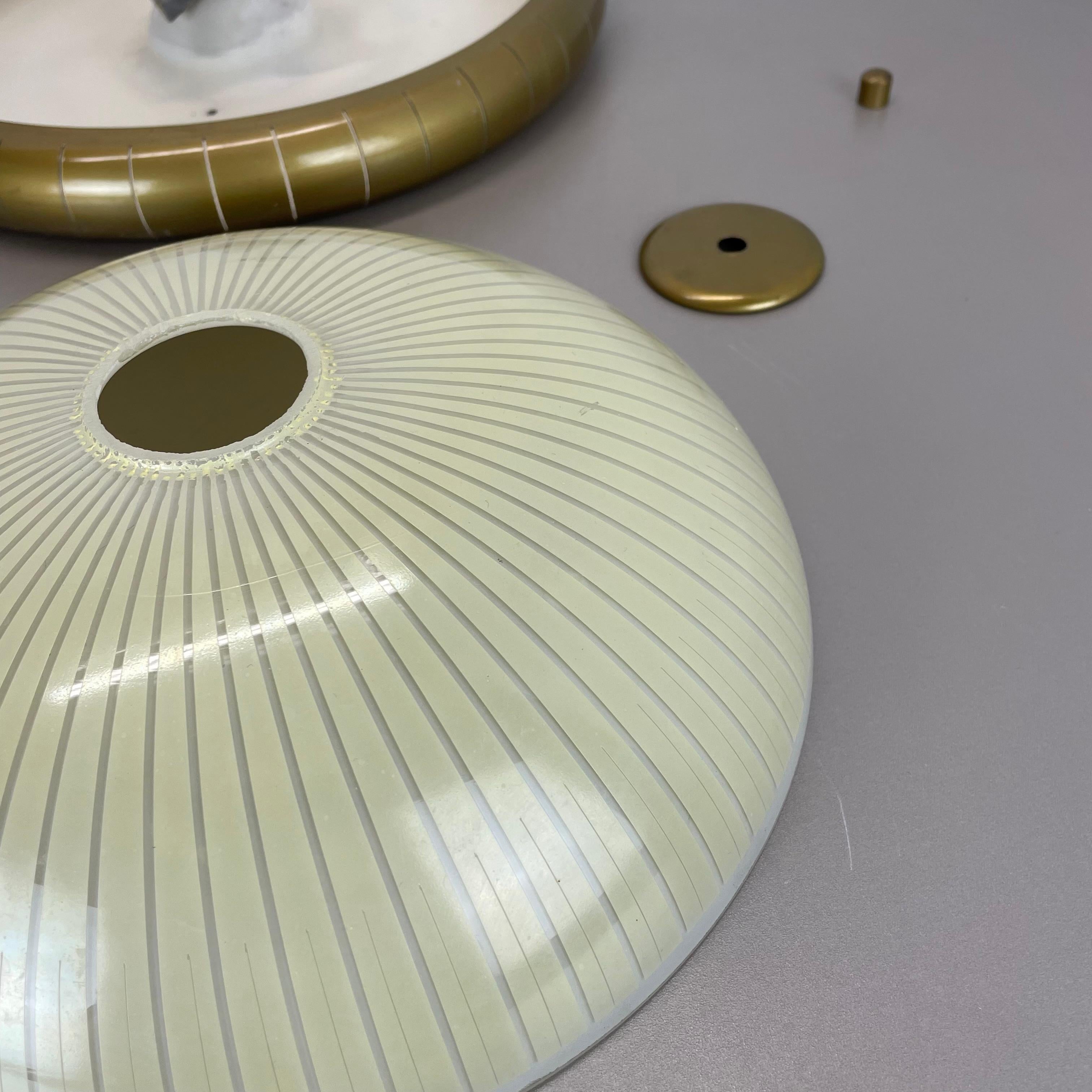 round 36cm metal Gino Sarfatti Style wall Ceiling Light Flushmount, Italy 1950s For Sale 8