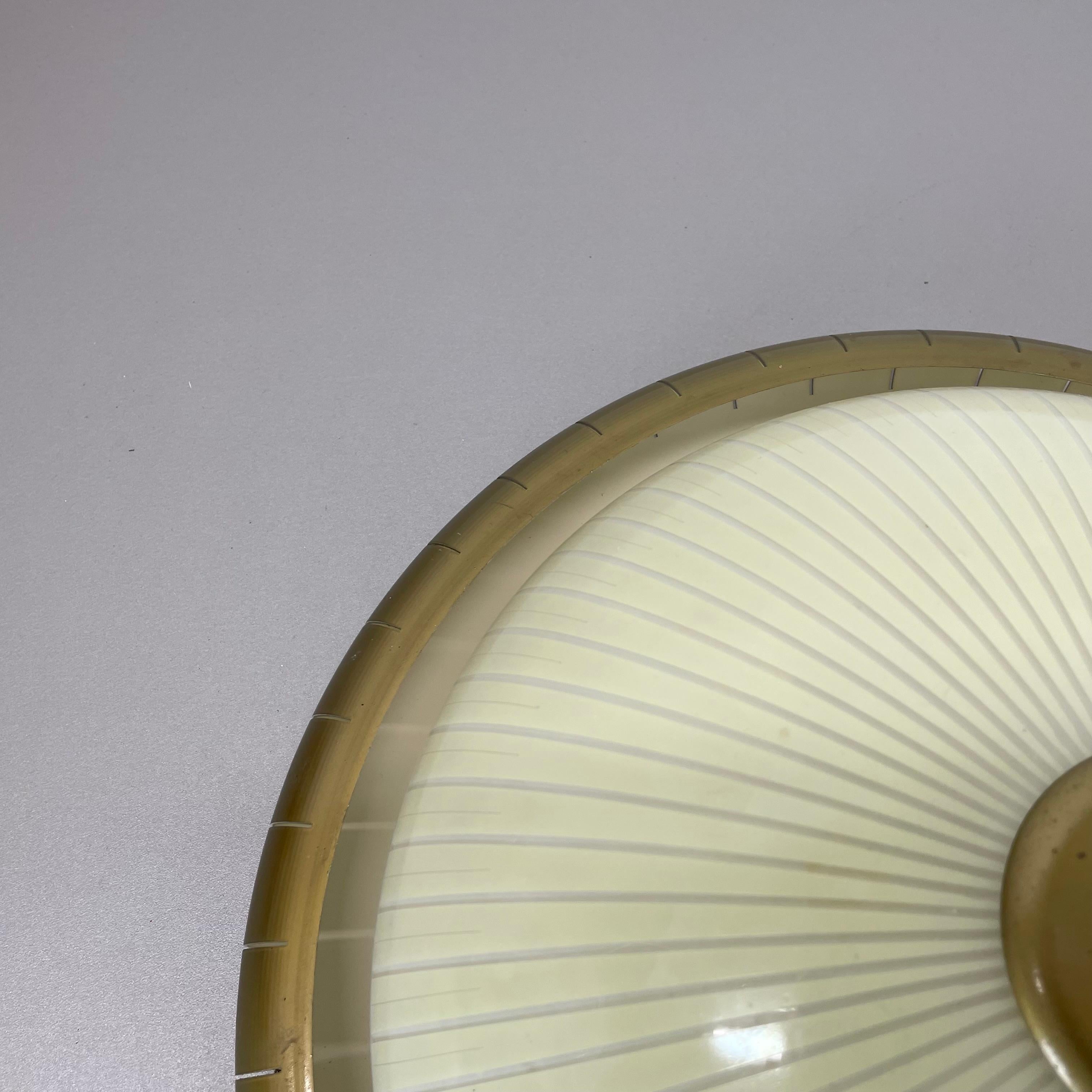 20th Century round 36cm metal Gino Sarfatti Style wall Ceiling Light Flushmount, Italy 1950s For Sale