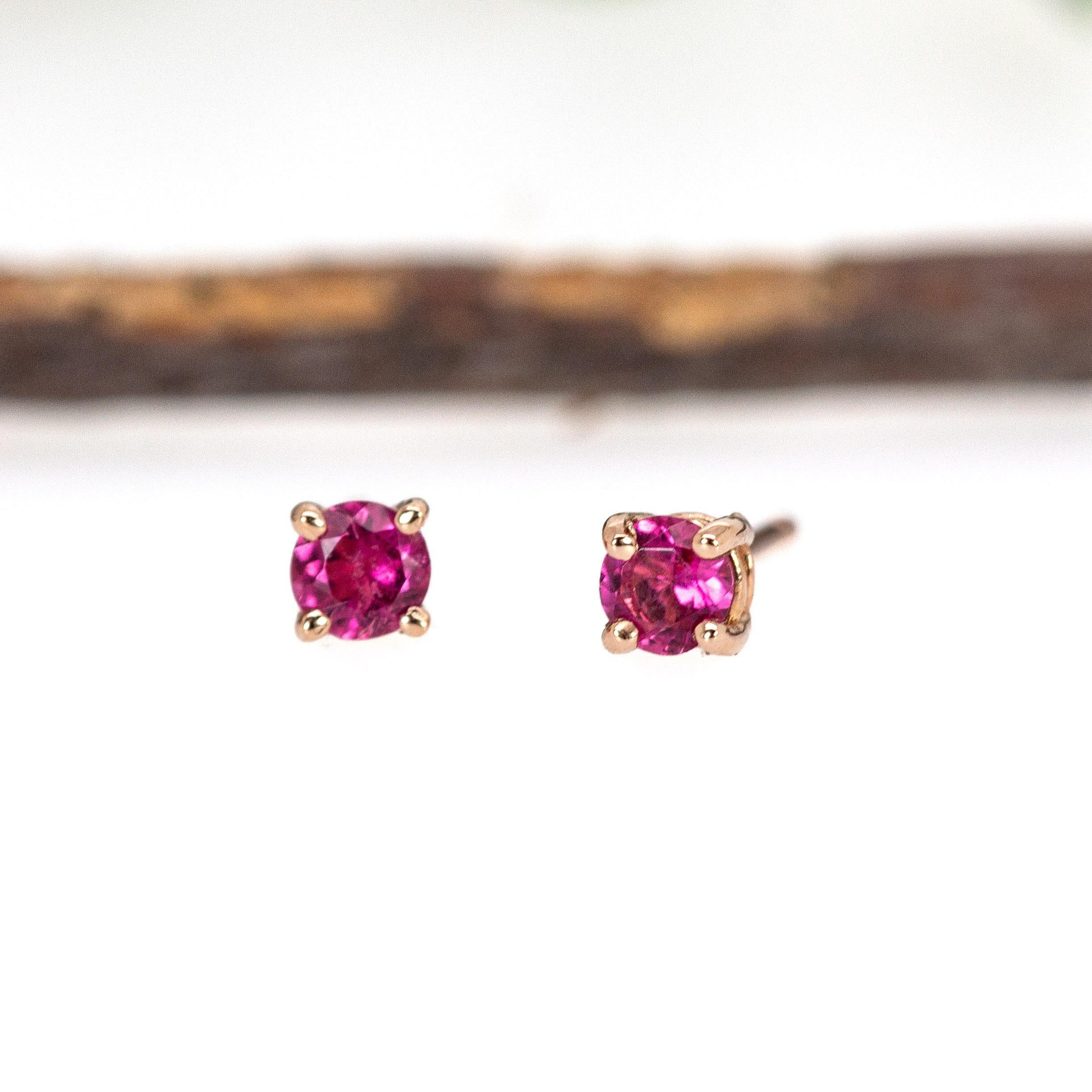 Runde 3mm solide 14K Rose Gold rosa Turmalin Solitär Ohrstecker  4 Zacken Einstellung (Rundschliff) im Angebot