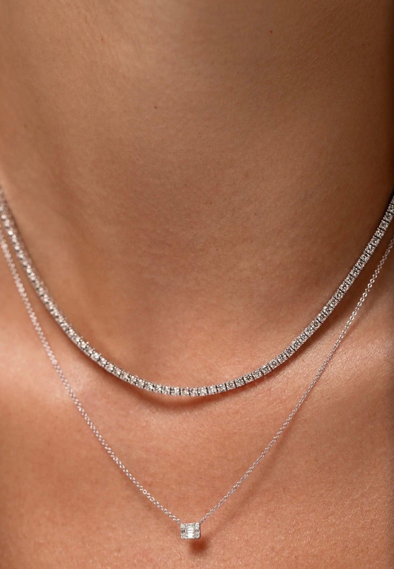 Collana tennis con diamanti tondi a 5 punte, 4 carati  Oro bianco 14 carati, Unisex, 16