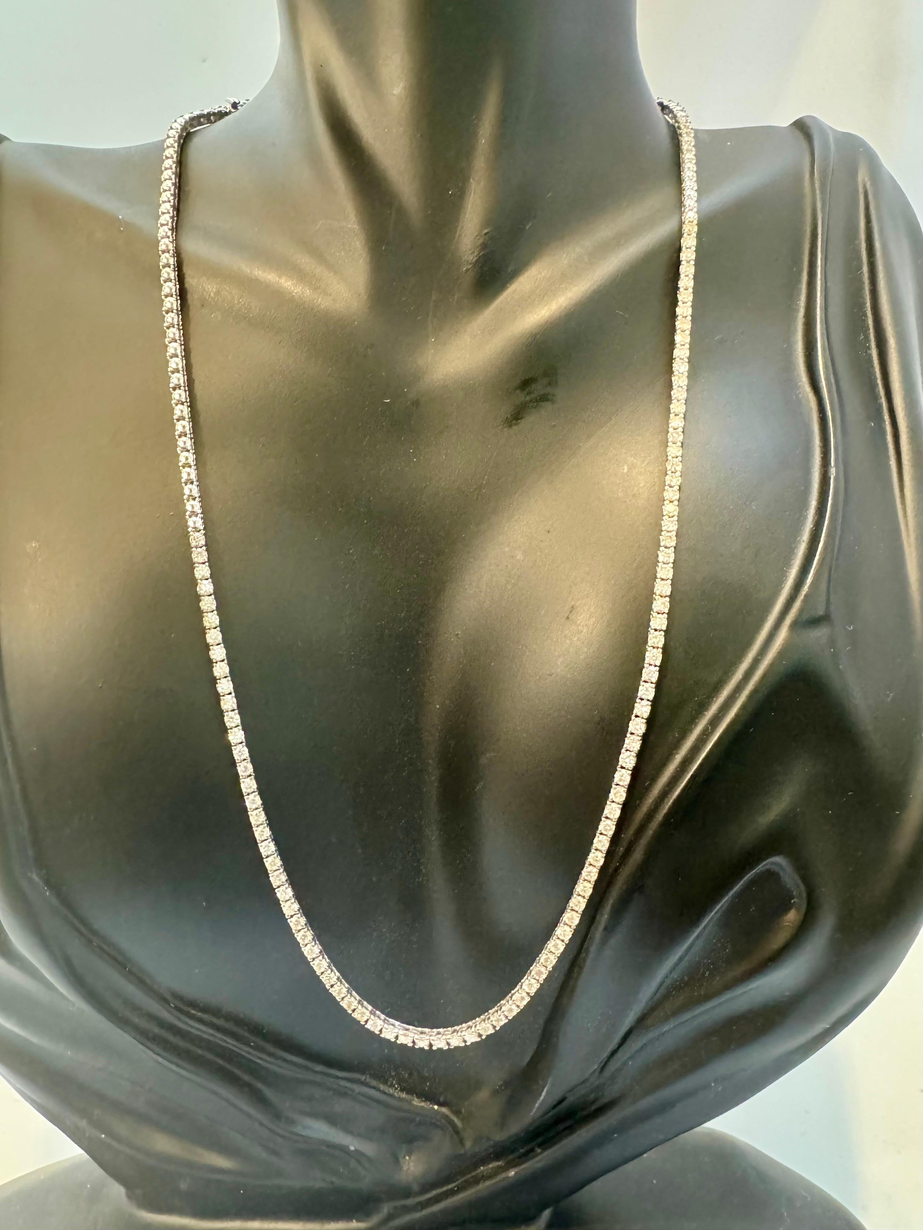 Collana tennis con diamanti tondi a 5 punte, 4 carati  Oro bianco 14 carati, Unisex, 16
