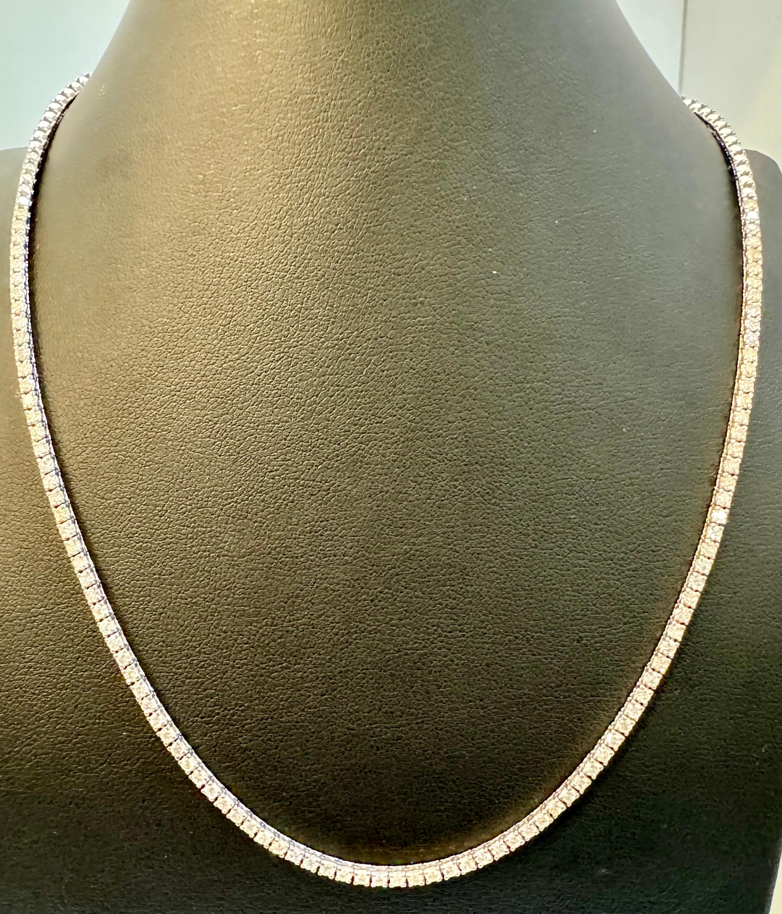 Collana tennis con diamanti tondi a 5 punte, 4 carati  Oro bianco 14 carati, Unisex, 16
