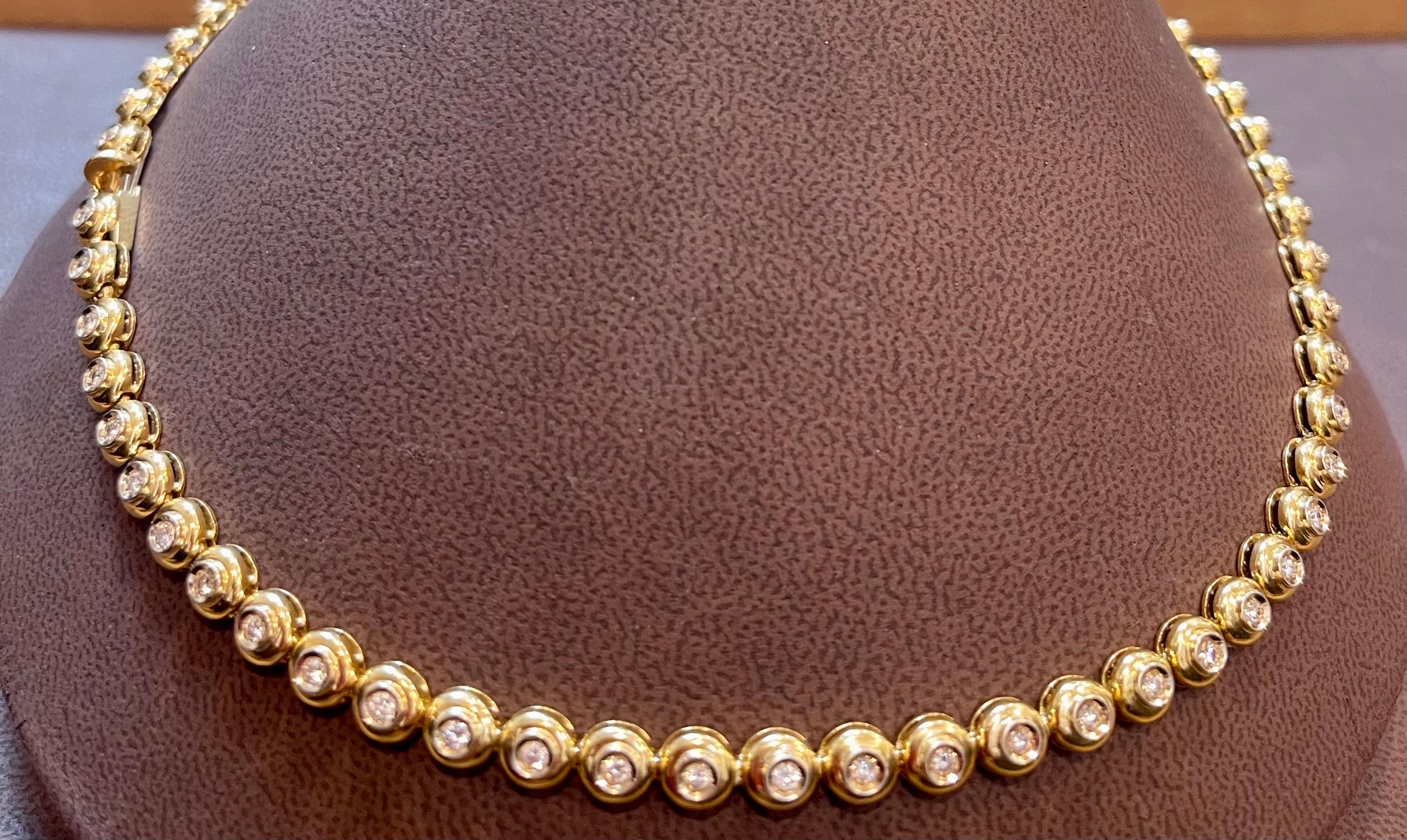 Round 6 Pointer, 4.5Ct Diamond Tennis Necklace 18Karat Yellow Gold 52 Gm, Unisex 9