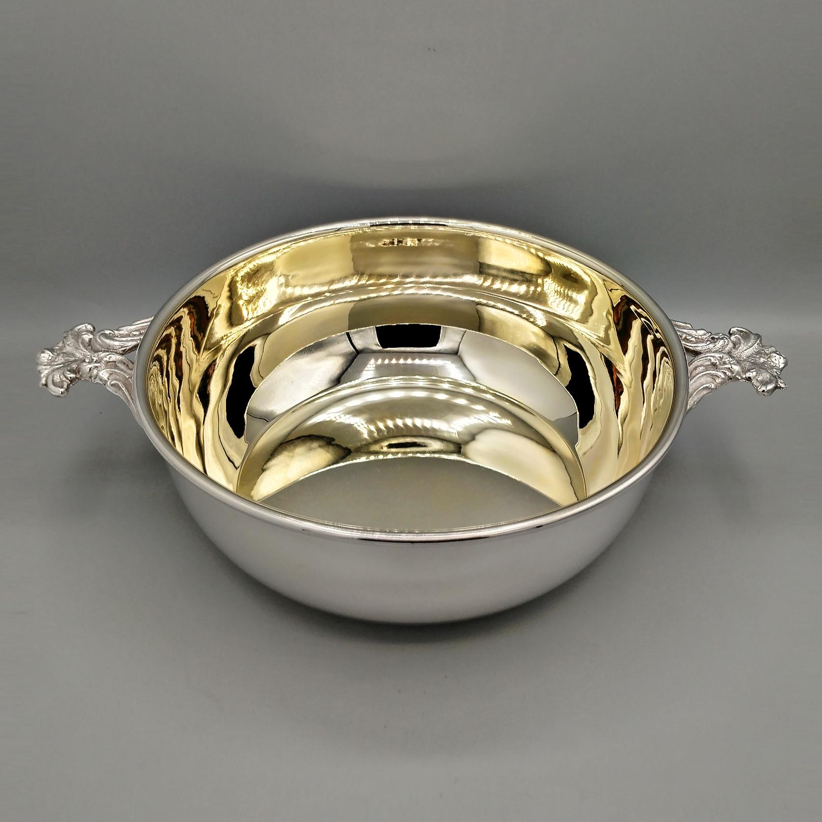 Round 800 silver vegetable dish with handles, torchon lid and 