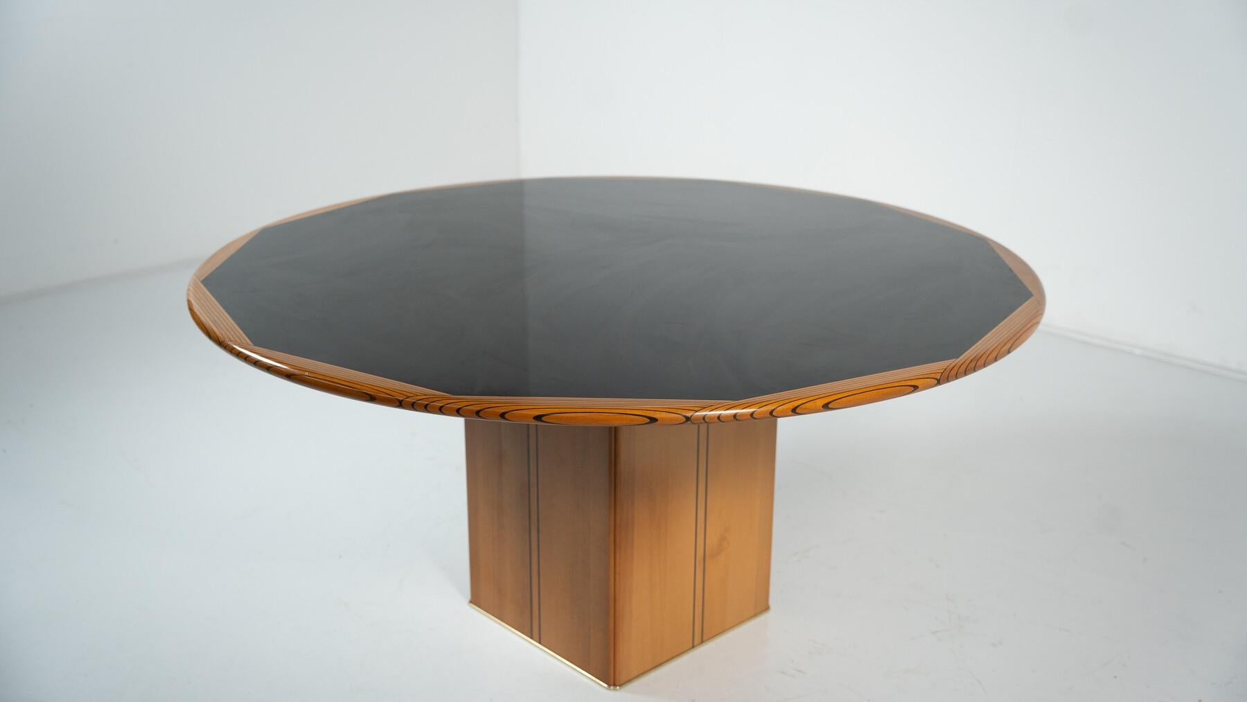 Mid-Century moderno Tavolo rotondo 'Africa' di Afra & Tobia Scarpa, Serie Maxalto Artona, Italia, anni '70