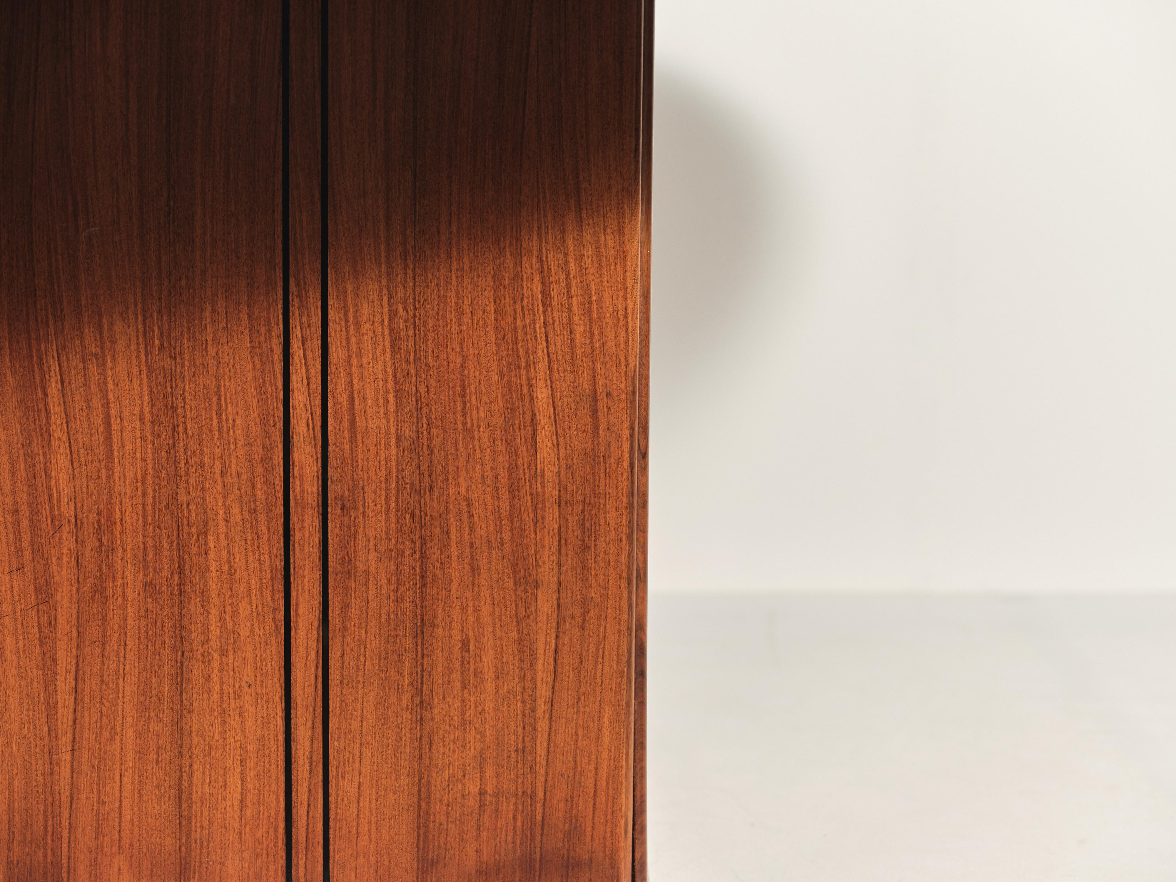 Table ronde d'Afrique par Afra & Tobia Scarpa, Série Maxalto Artona, Italie, années 1970 Bon état - En vente à Lewes, East Sussex