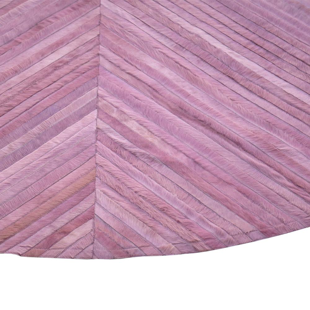 Round Amethyst Customizable La Quinta Cowhide Area Floor Rug X-Large  For Sale 1